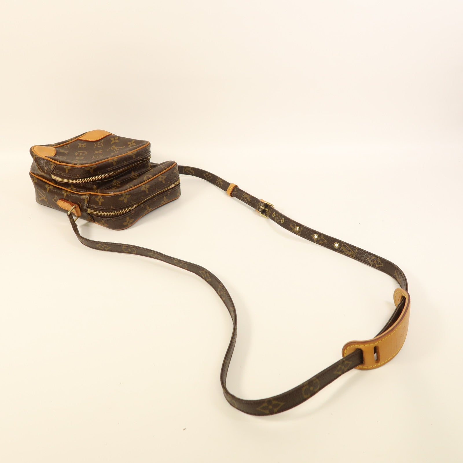 LOUIS VUITTON Monogram Amazon金扣肩背袋