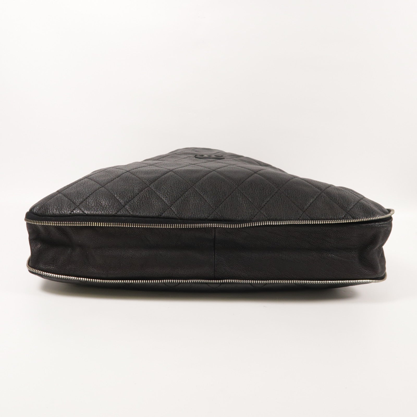 CHANEL 牛皮皮革Shoulder Bag銀扣肩背袋