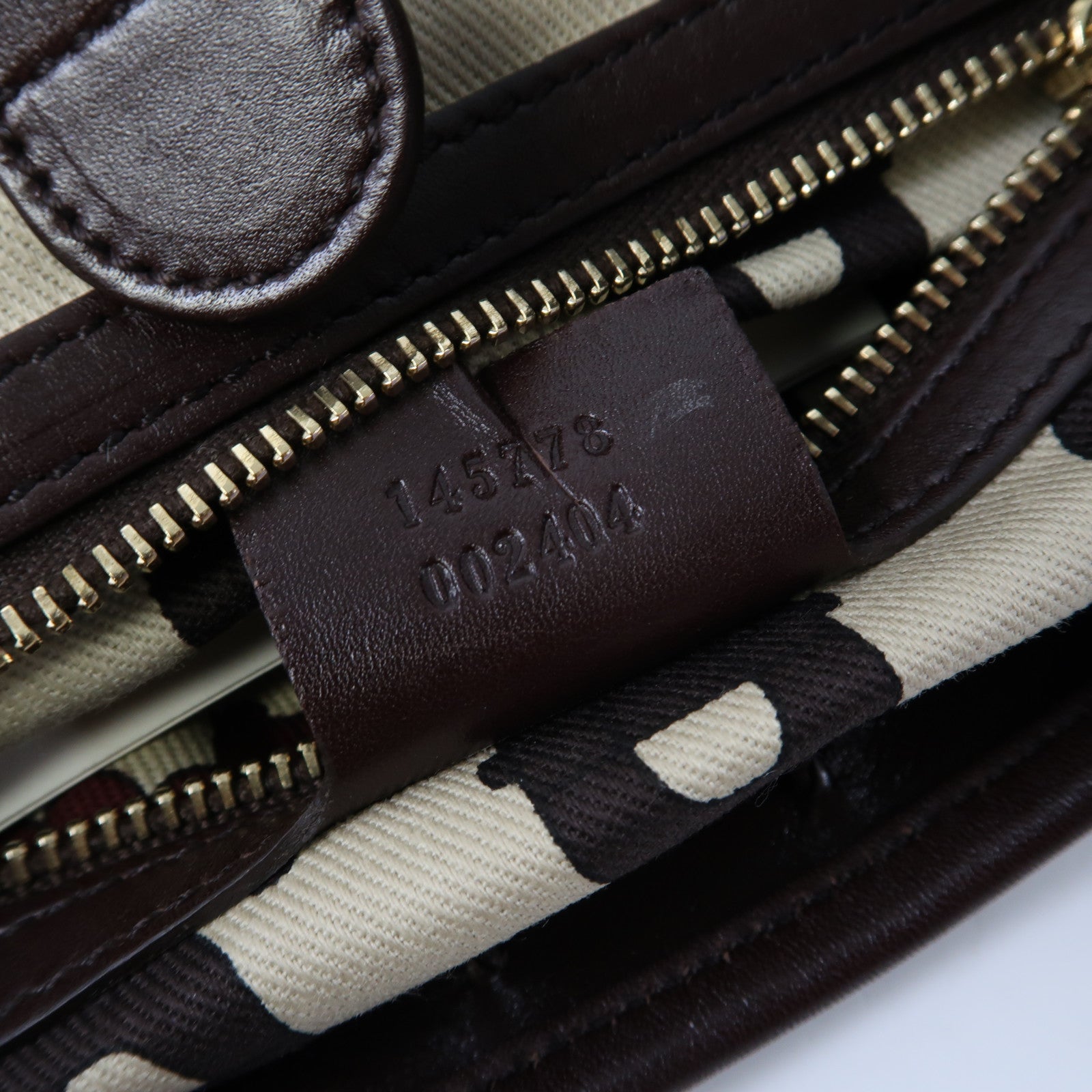GUCCI 牛皮皮革Shoulder Bag金扣肩背袋啡色