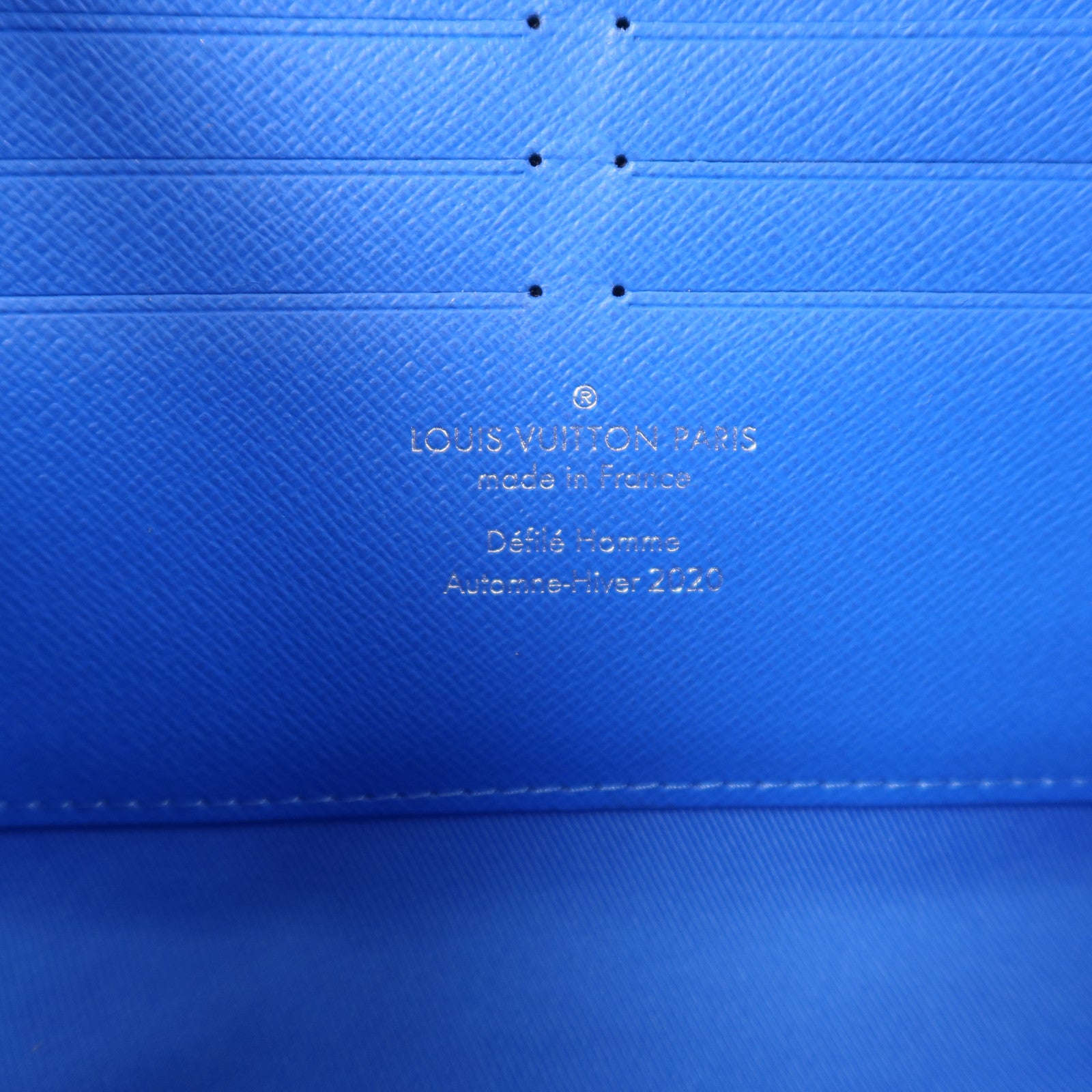 LOUIS VUITTON Monogram Clouds Soft Trunk Wallet銀扣肩背袋