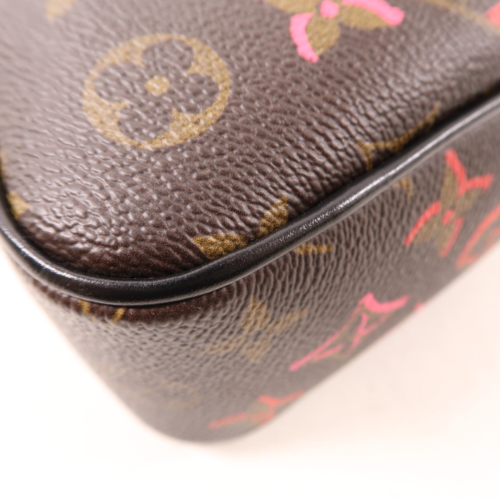 LOUIS VUITTON LV GHW Sac Coeur Fall In Love Shoulder Bag M45890 Monogram Brown