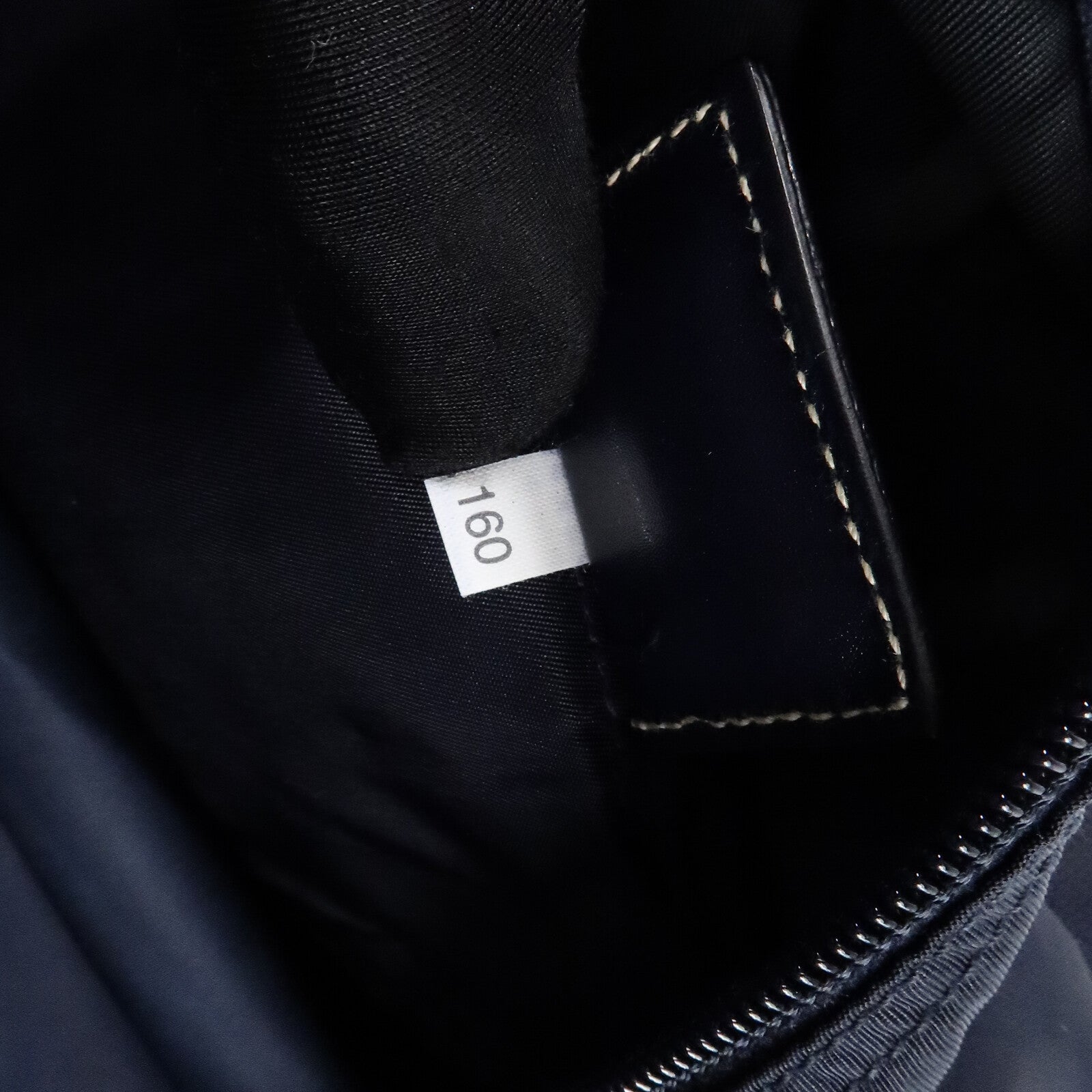 PRADA 尼龍Shoulder Bag肩背袋