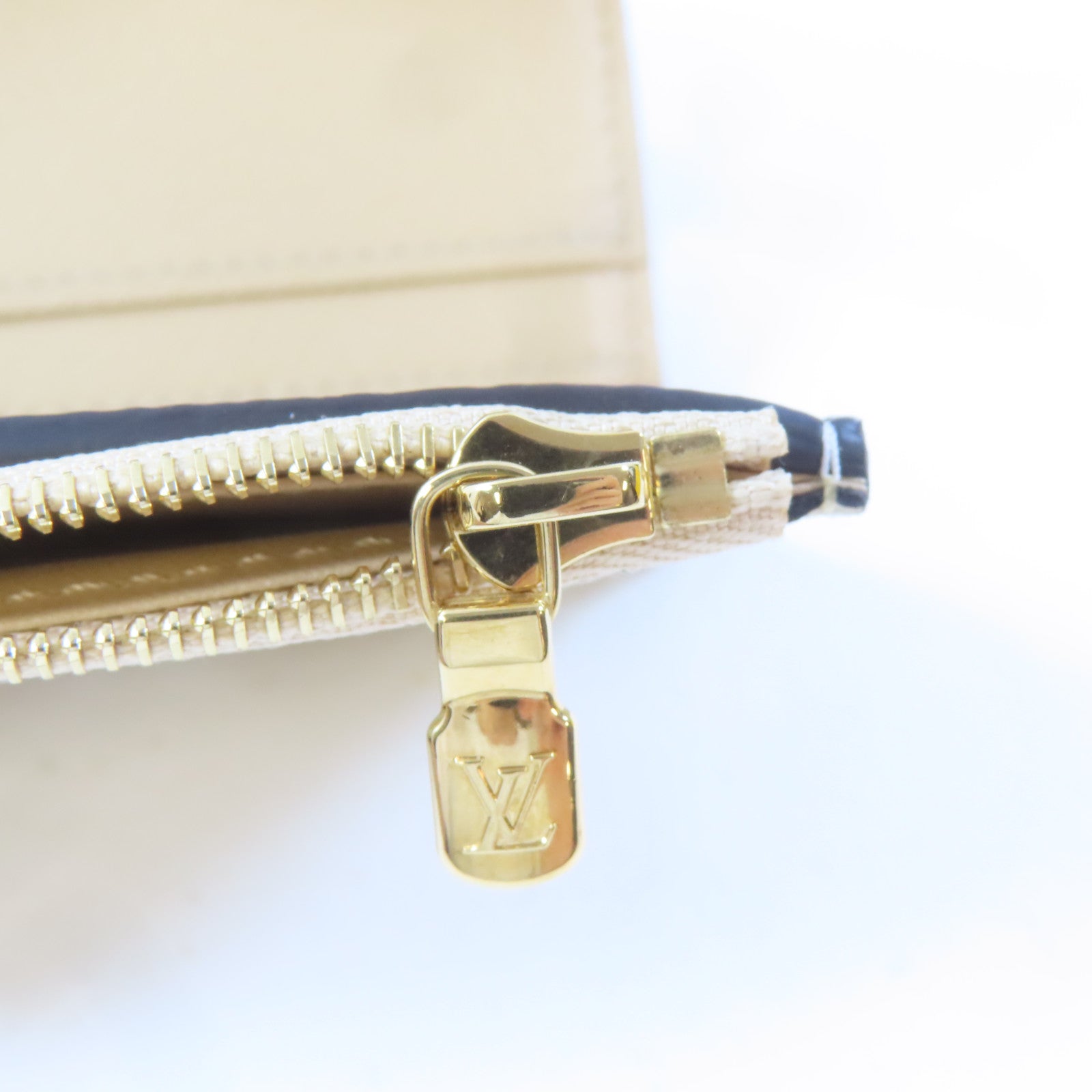 LOUIS VUITTON Monogram Giant Portefeuille Zoe金扣錢包卡其色/綠色