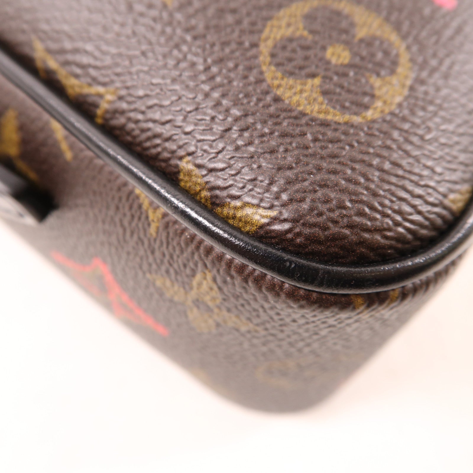 LOUIS VUITTON LV GHW Sac Coeur Fall In Love Shoulder Bag M45890 Monogram Brown