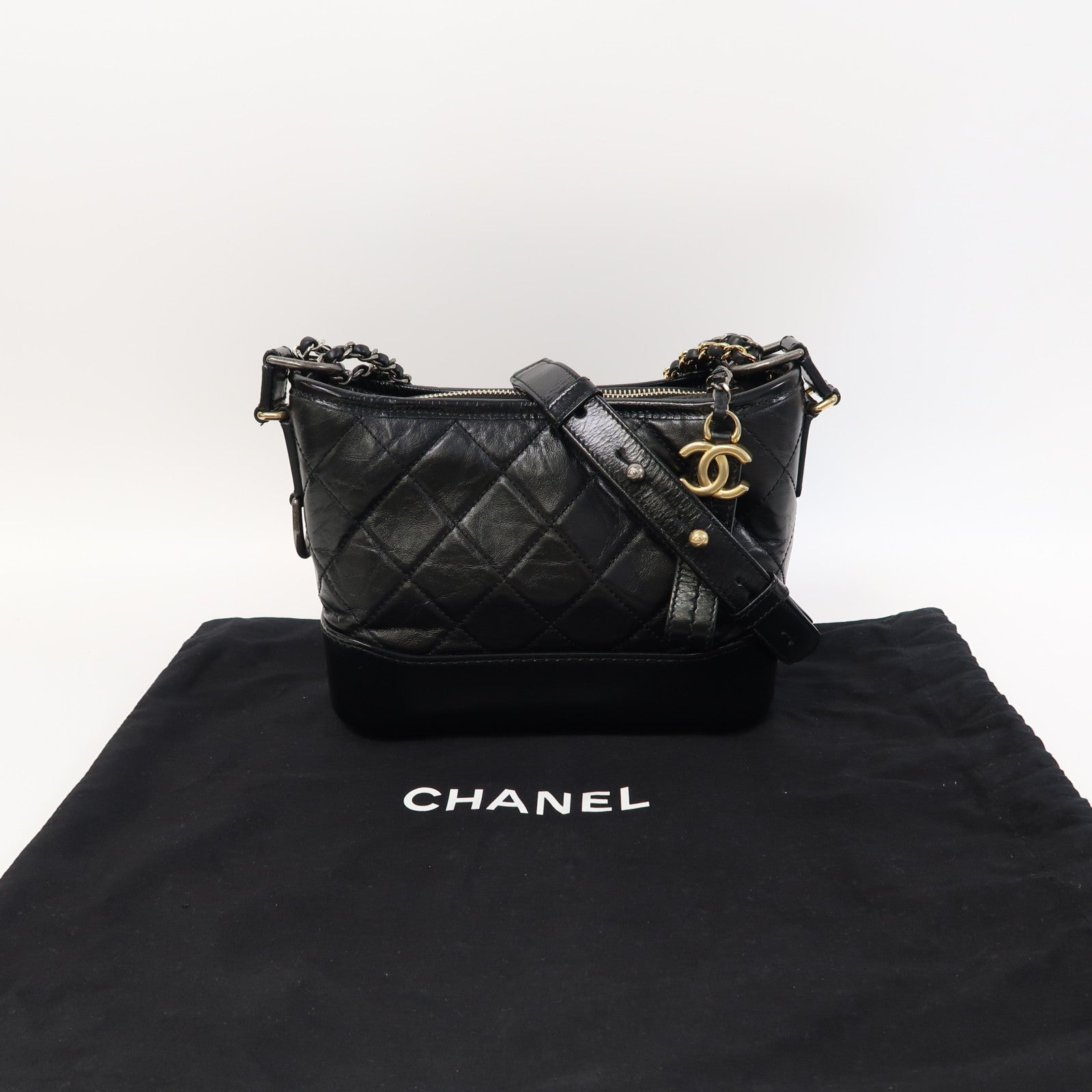CHANEL 菱格牛皮皮革Gabrielle Small鏈帶肩背袋黑色