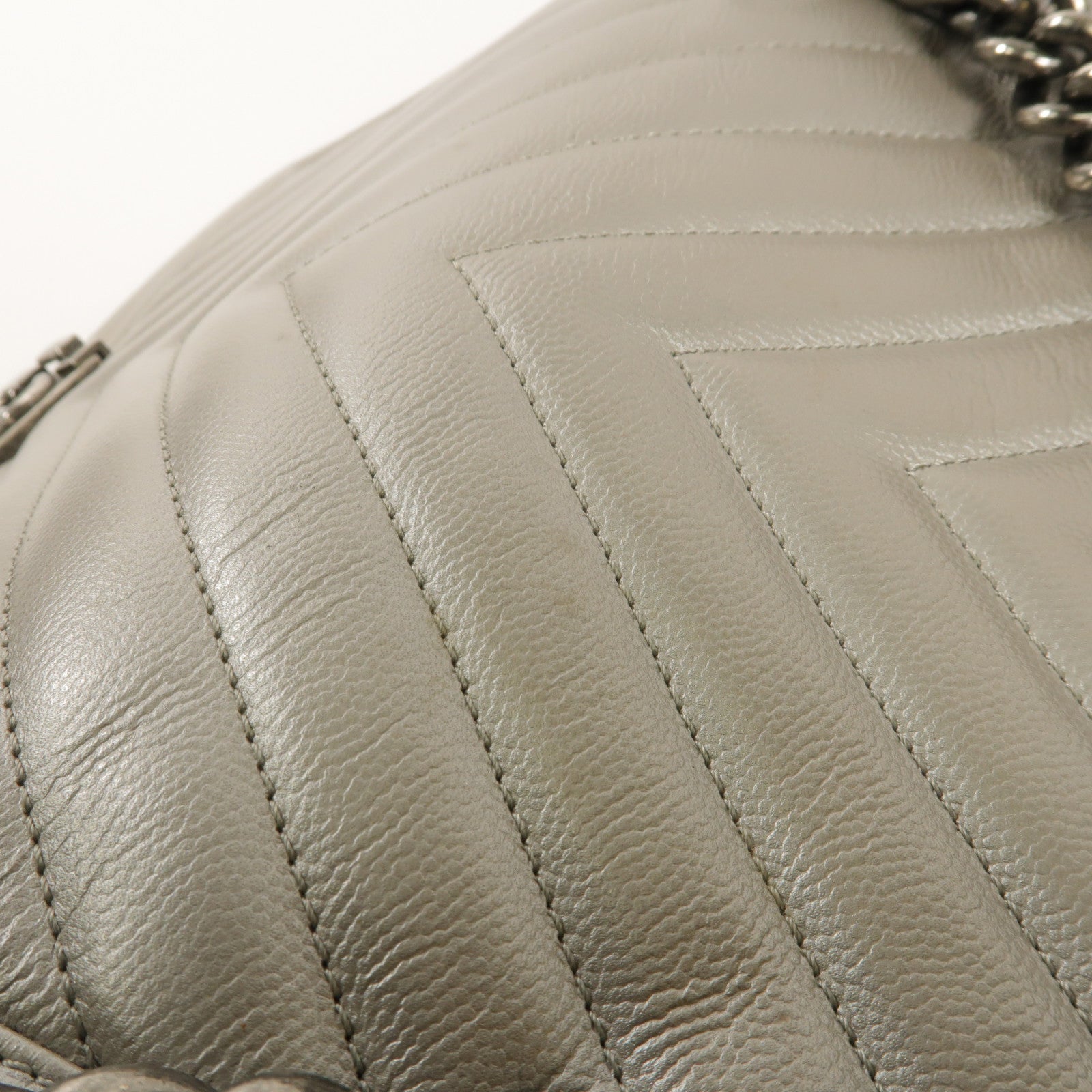 CHANEL CC Boy 25 Chain Shoulder Handbag A67086 Calfskin Leather Gray