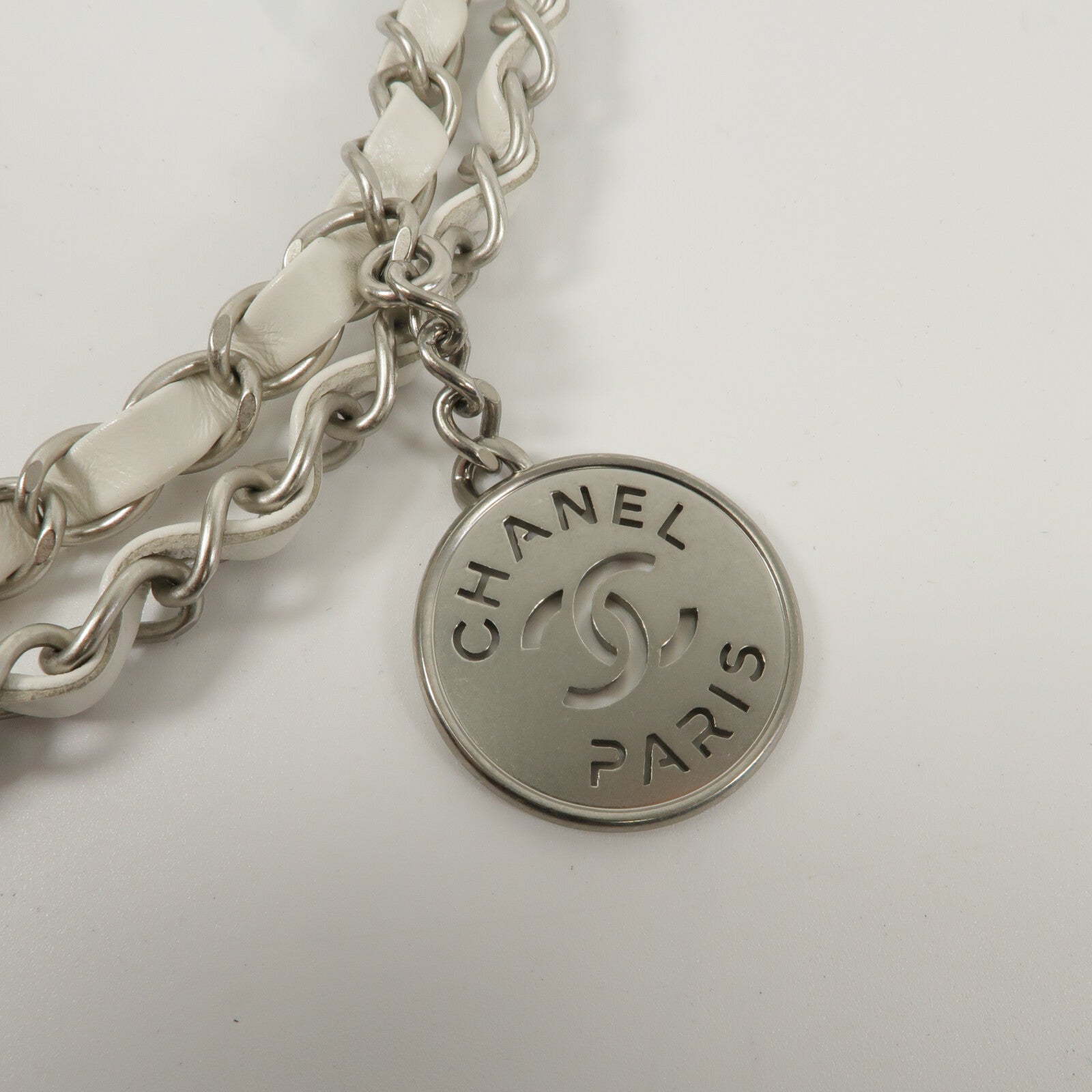 CHANEL 牛皮皮革Chanel 22 Small鏈帶肩背袋