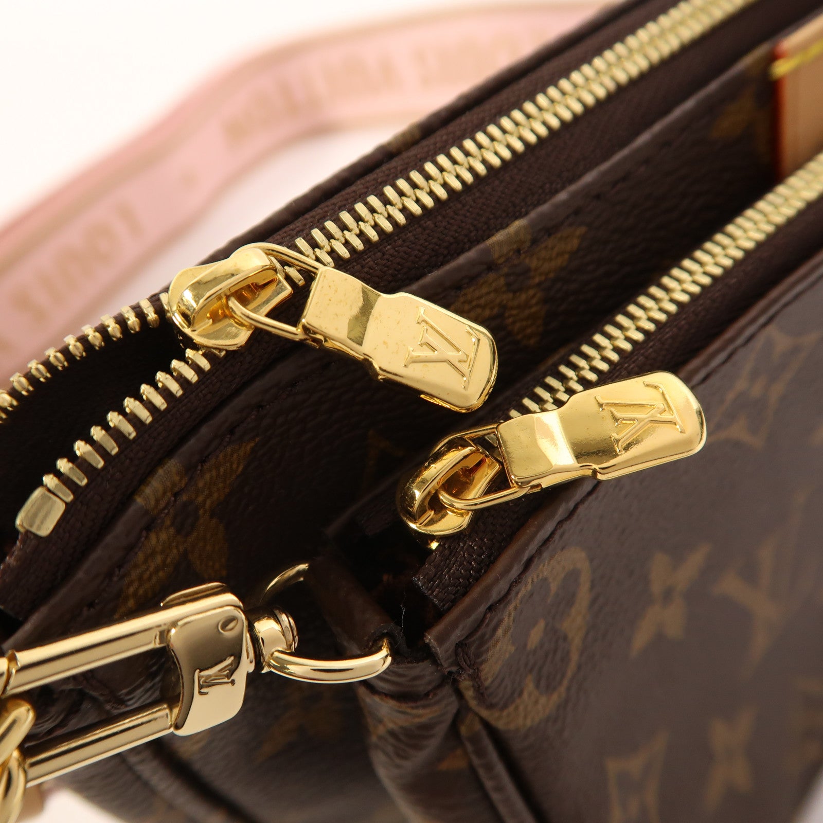 LOUIS VUITTON Monogram Multi Pochette Accessoires金扣手挽肩背兩用袋棕色