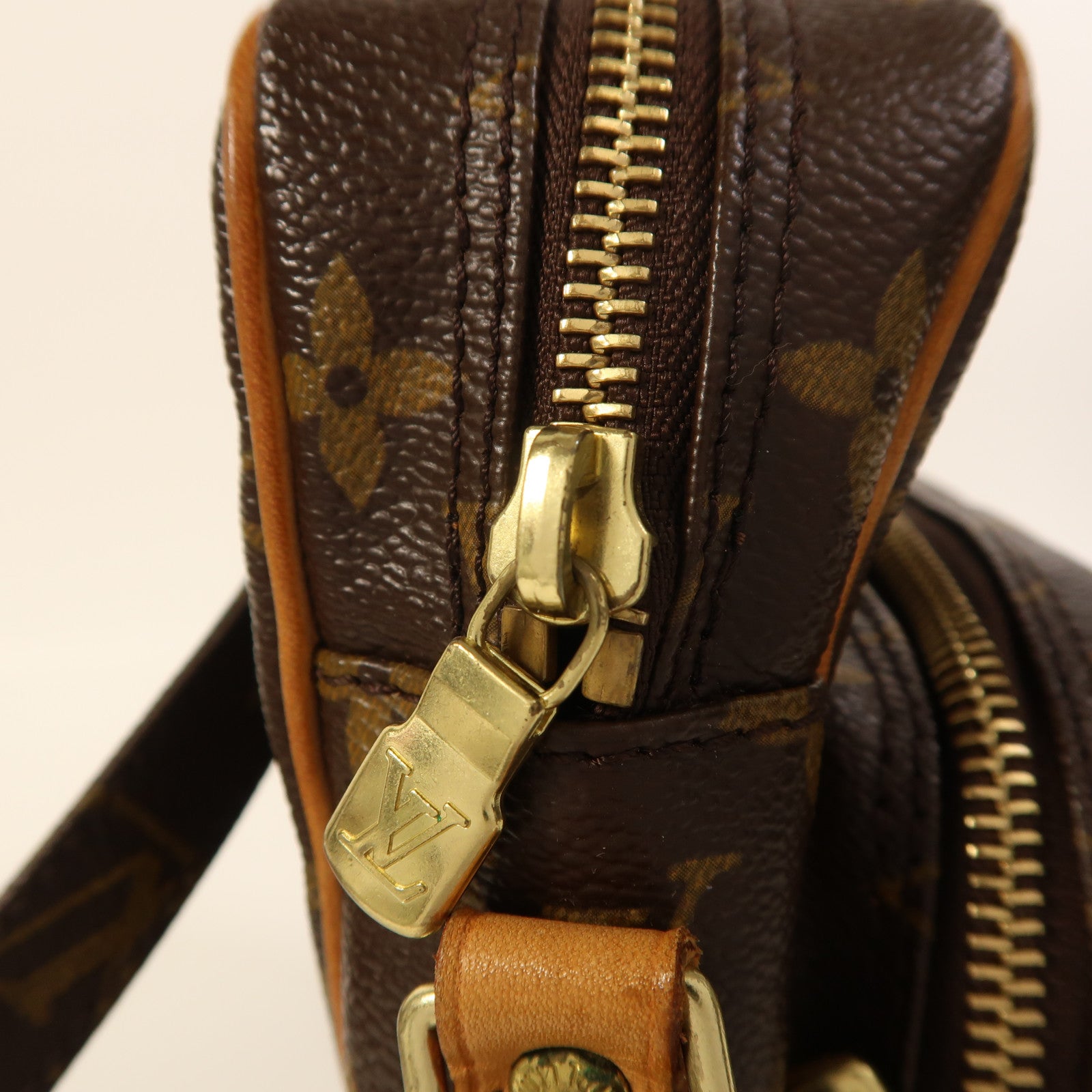 LOUIS VUITTON Monogram Amazon金扣肩背袋