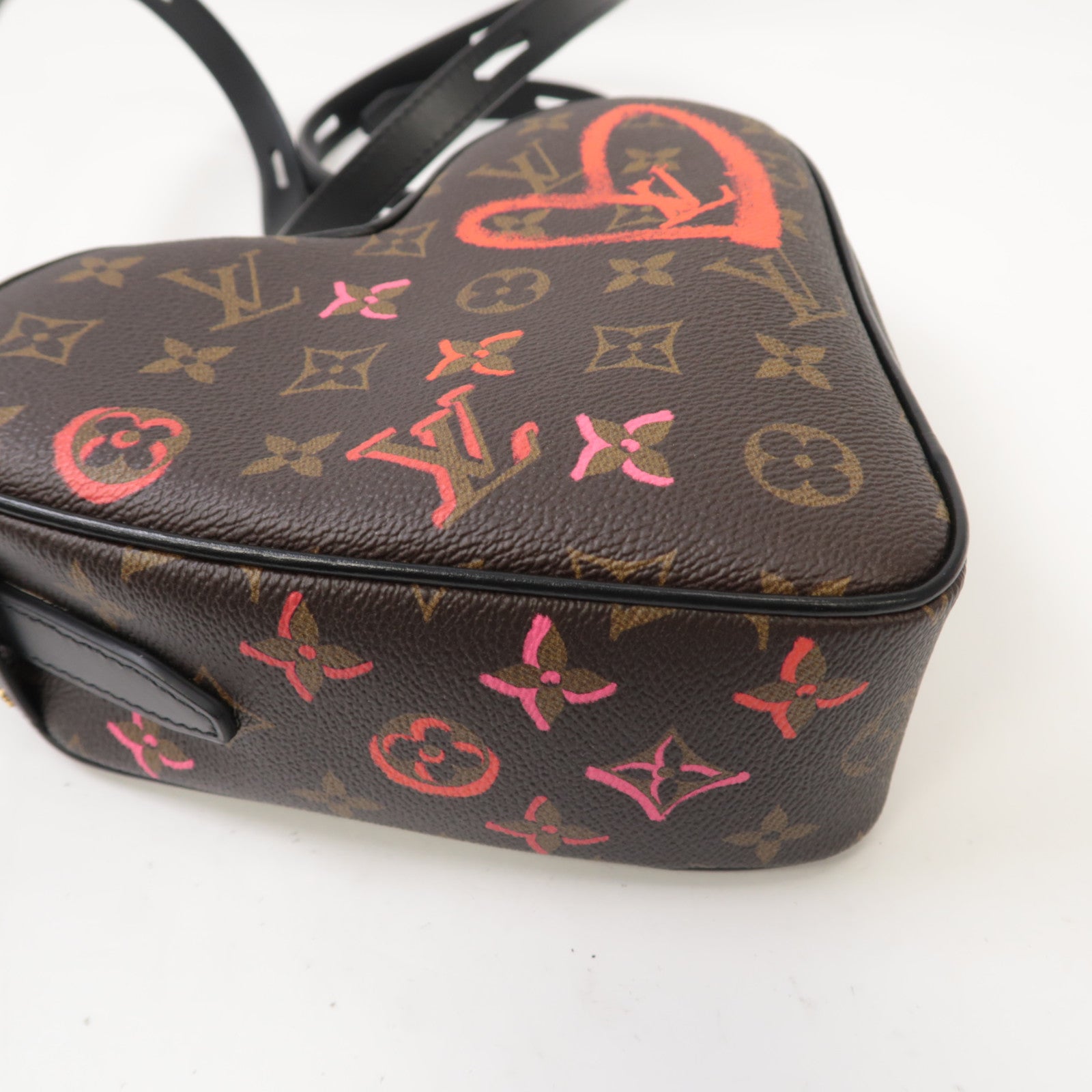 LOUIS VUITTON Monogram Sac Coeur Fall In Love金扣肩背袋啡色