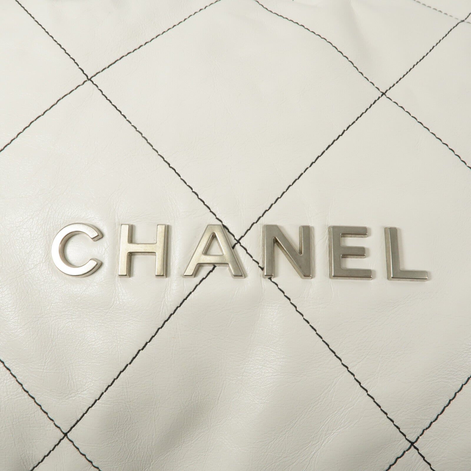 CHANEL 牛皮皮革Chanel 22 Small鏈帶肩背袋