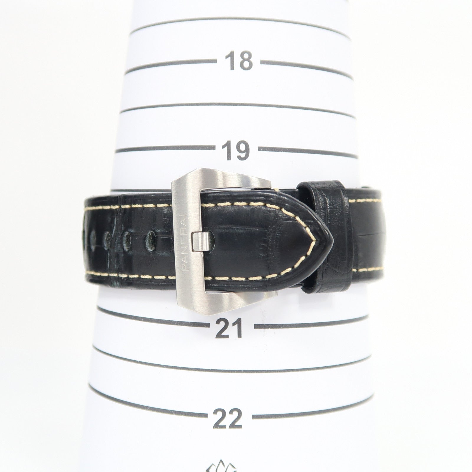 PANERAI Luminor Marina不鏽鋼/皮革帶手錶自動機芯黑色