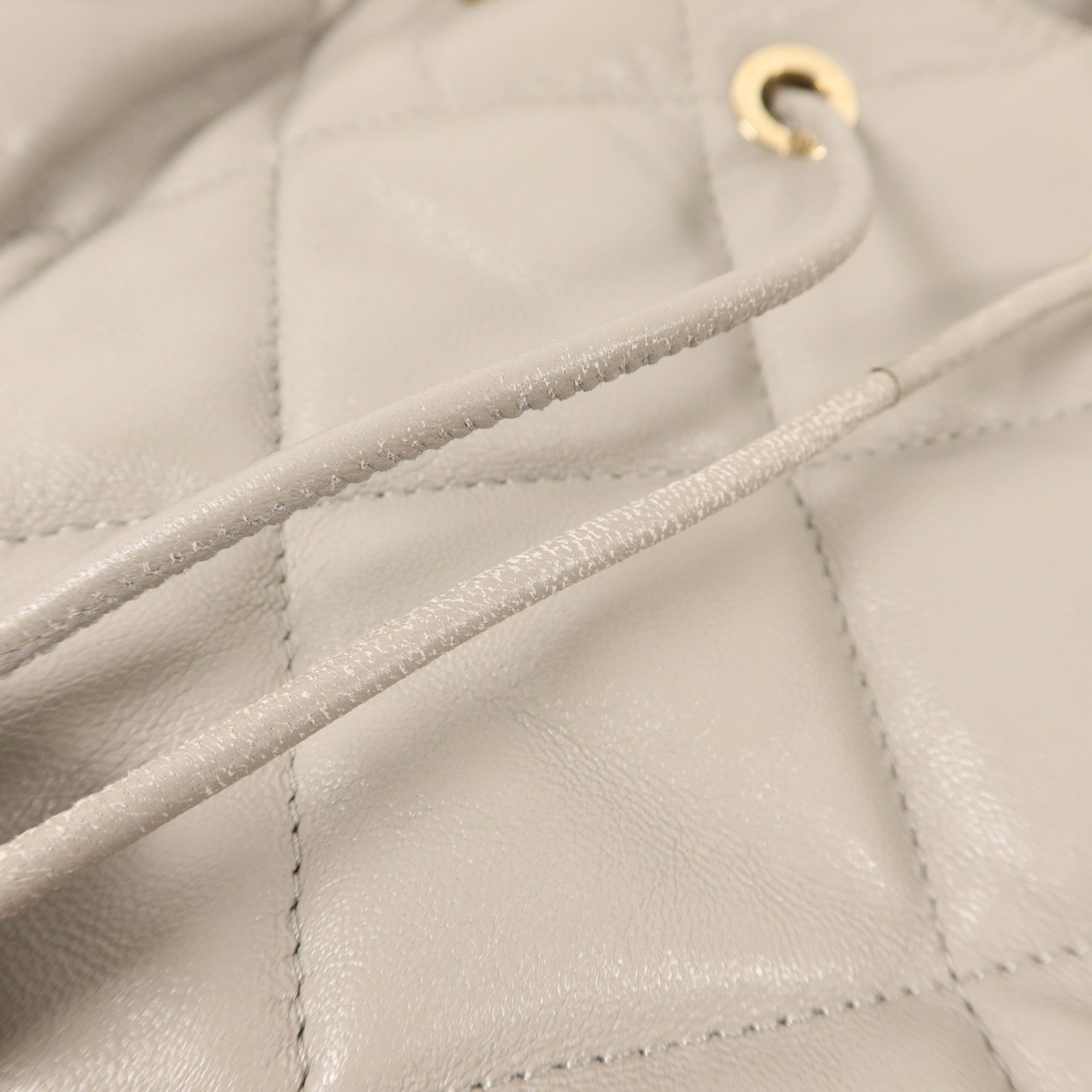 CHANEL 羊皮皮革Backpack金扣背包