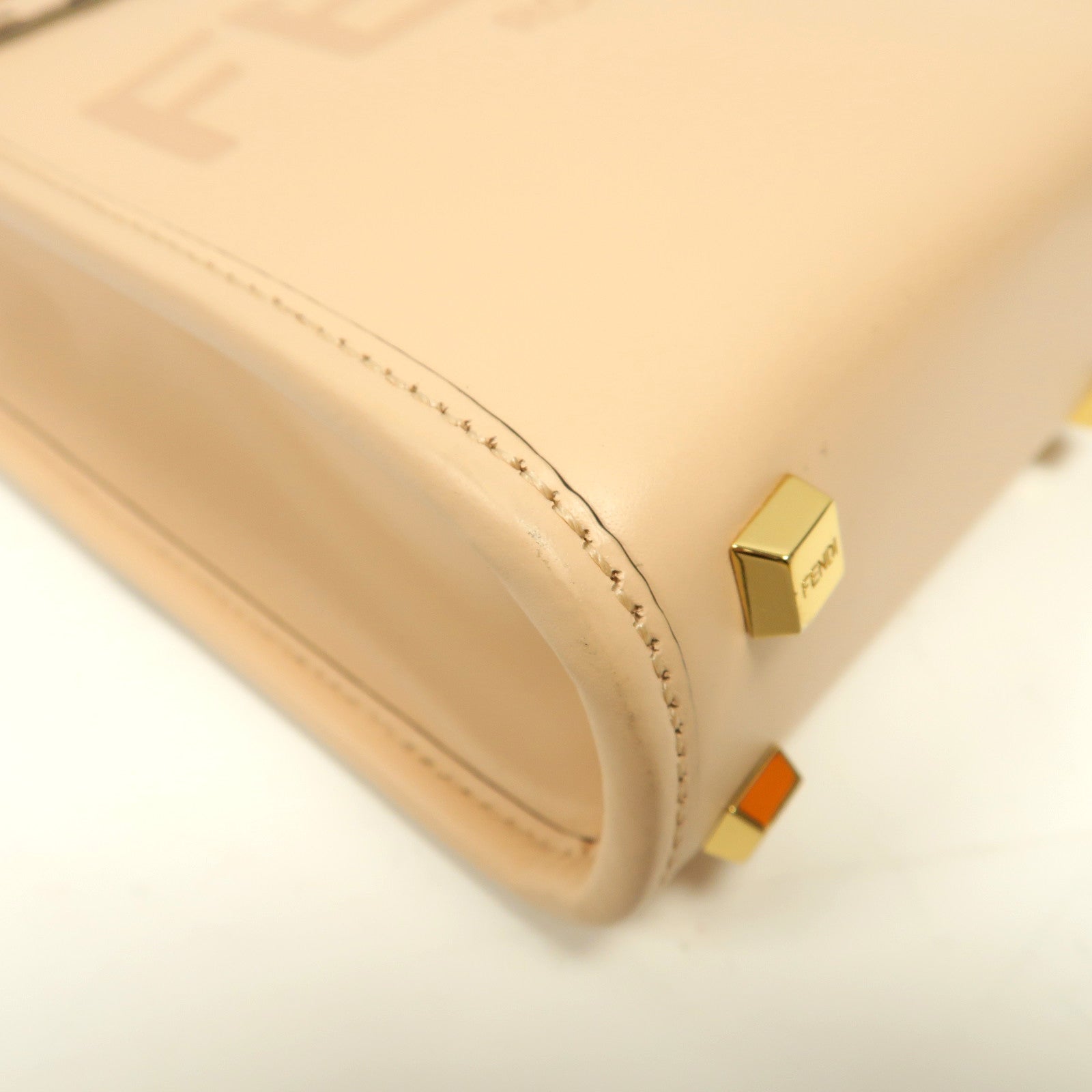 FENDI **【激減優惠】牛皮皮革Sunshine Mini金扣手挽肩背兩用袋裸色