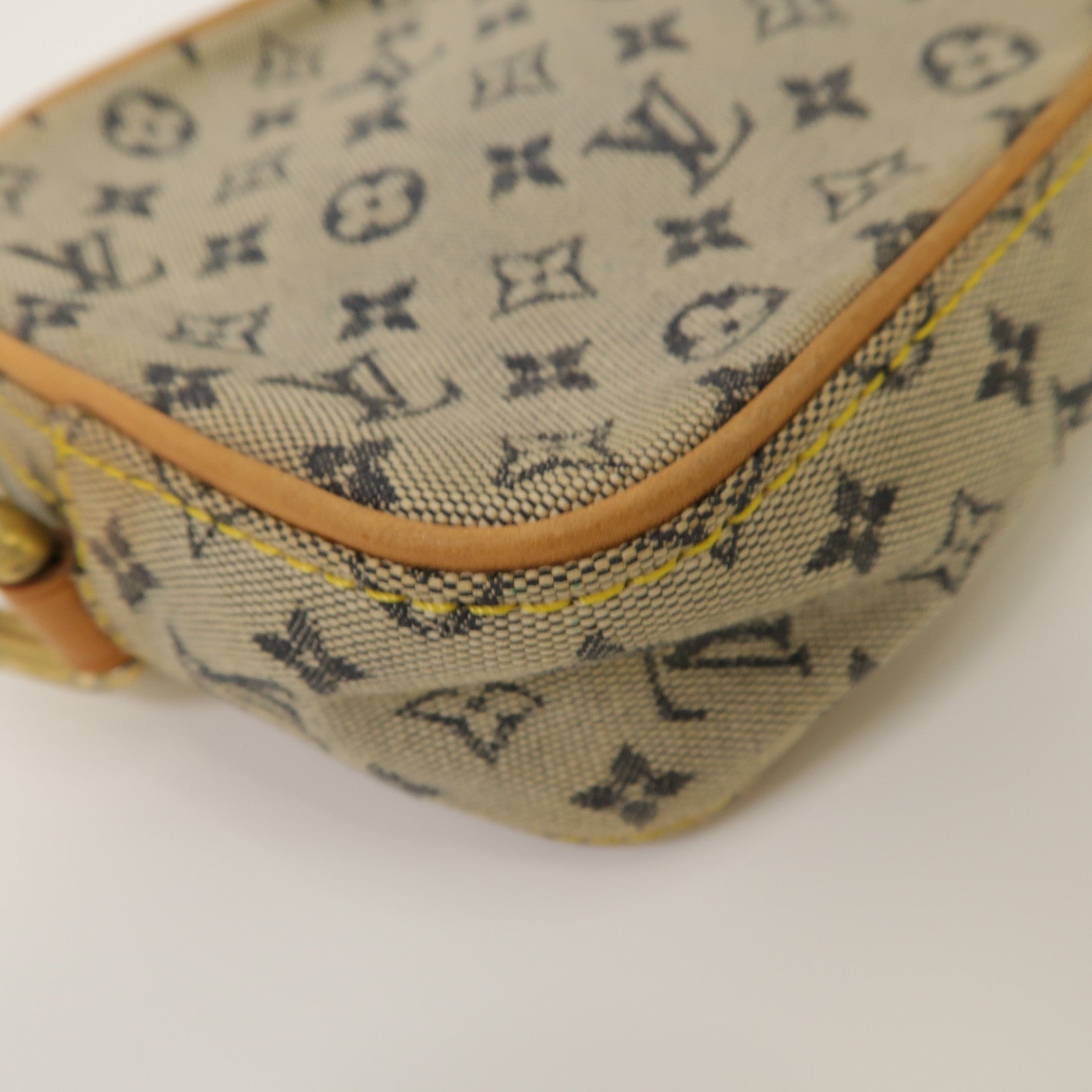 LOUIS VUITTON Monogram Mini Juliet MM金扣肩背袋藍色