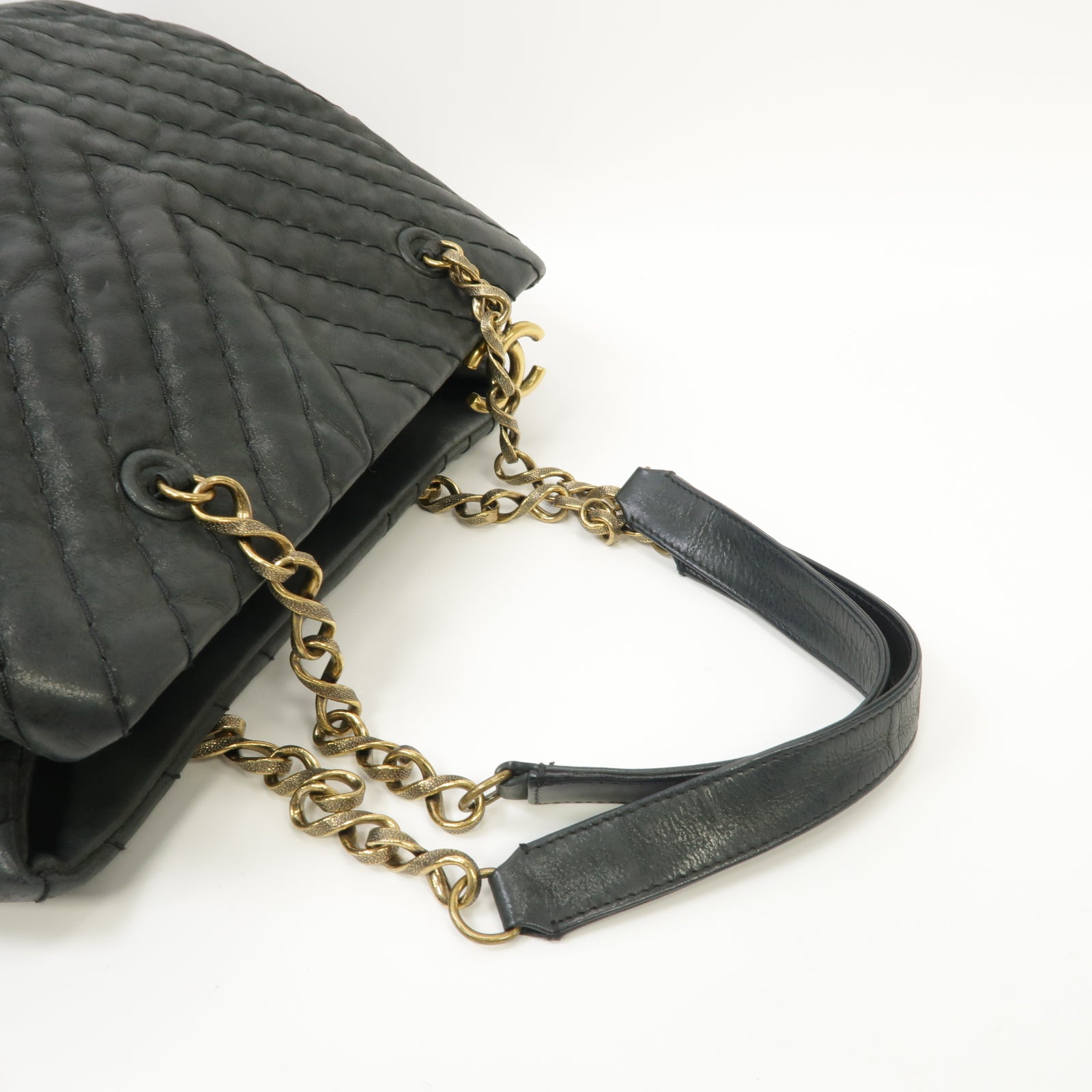 CHANEL 【清倉大減價】斜紋牛皮皮革Chain Shoulder Bag金扣肩背袋灰色