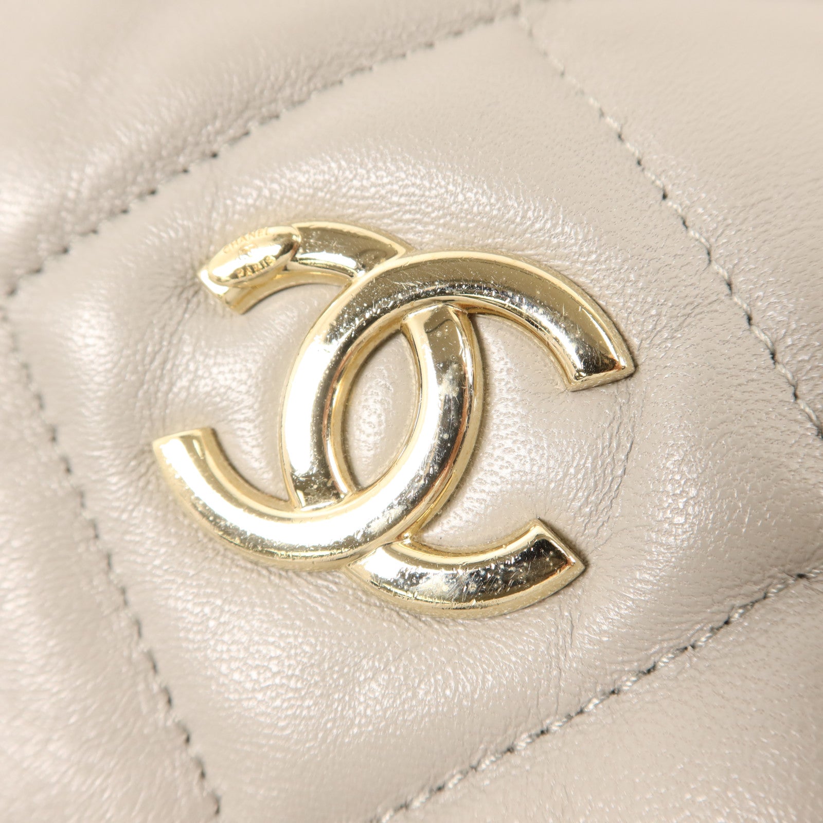 CHANEL 羊皮皮革Backpack金扣背包