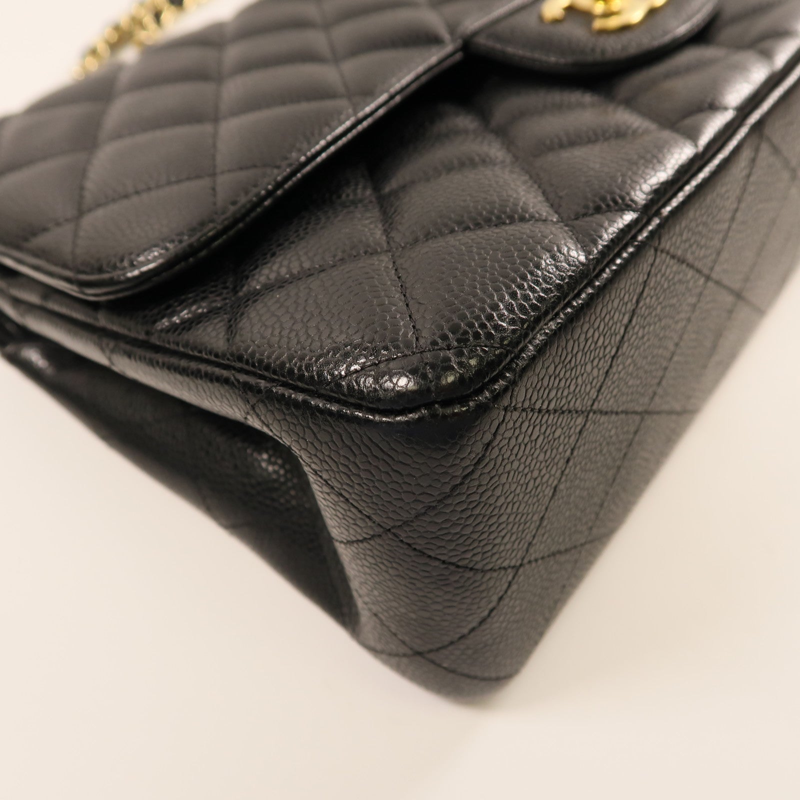 CHANEL 牛皮皮革Large Classic金扣鏈帶肩背袋黑色