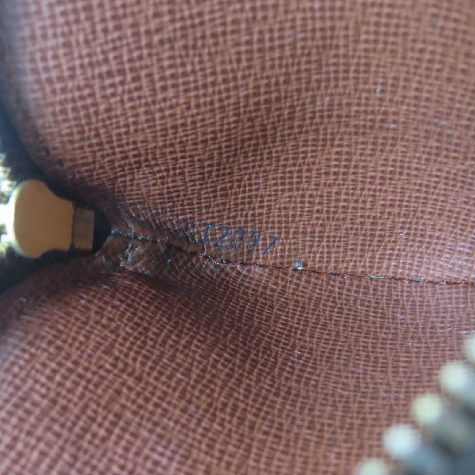 LOUIS VUITTON Monogram Coin Case金扣零錢包啡色