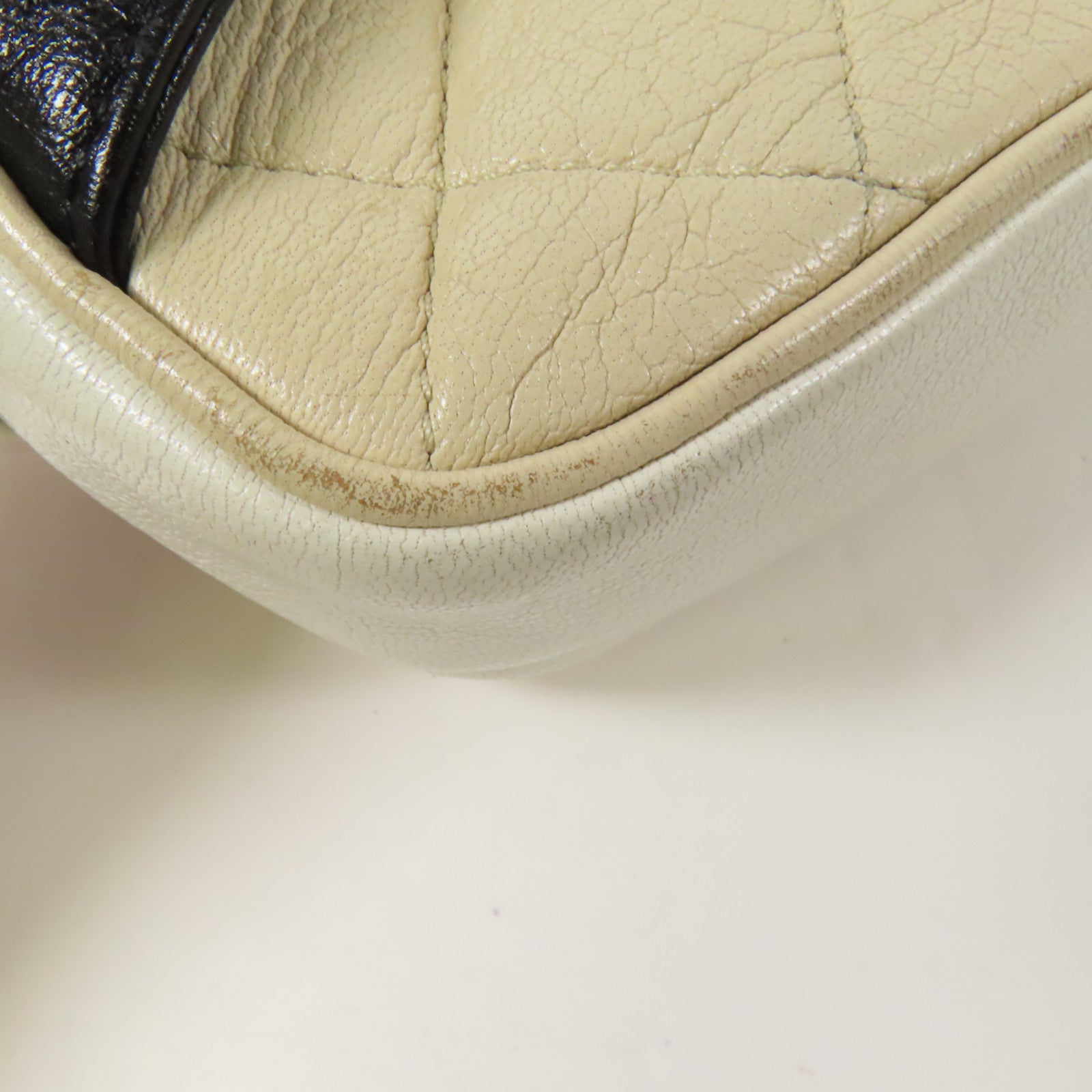 CHANEL 牛皮皮革Waist Bag金扣腰包