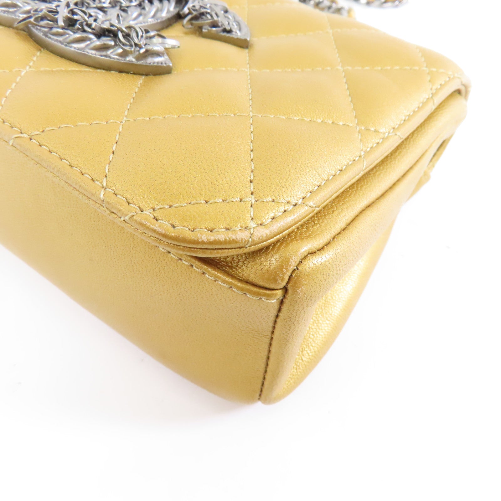 CHANEL 菱格羊皮皮革Chain Shoulder銀扣肩背袋金色