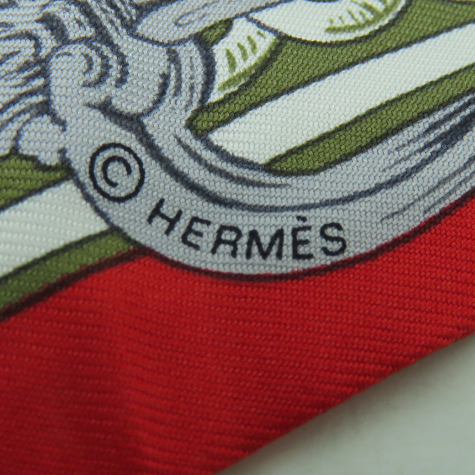 HERMES 【激減優惠】絲質Twilly絲巾紅色/米色/白色