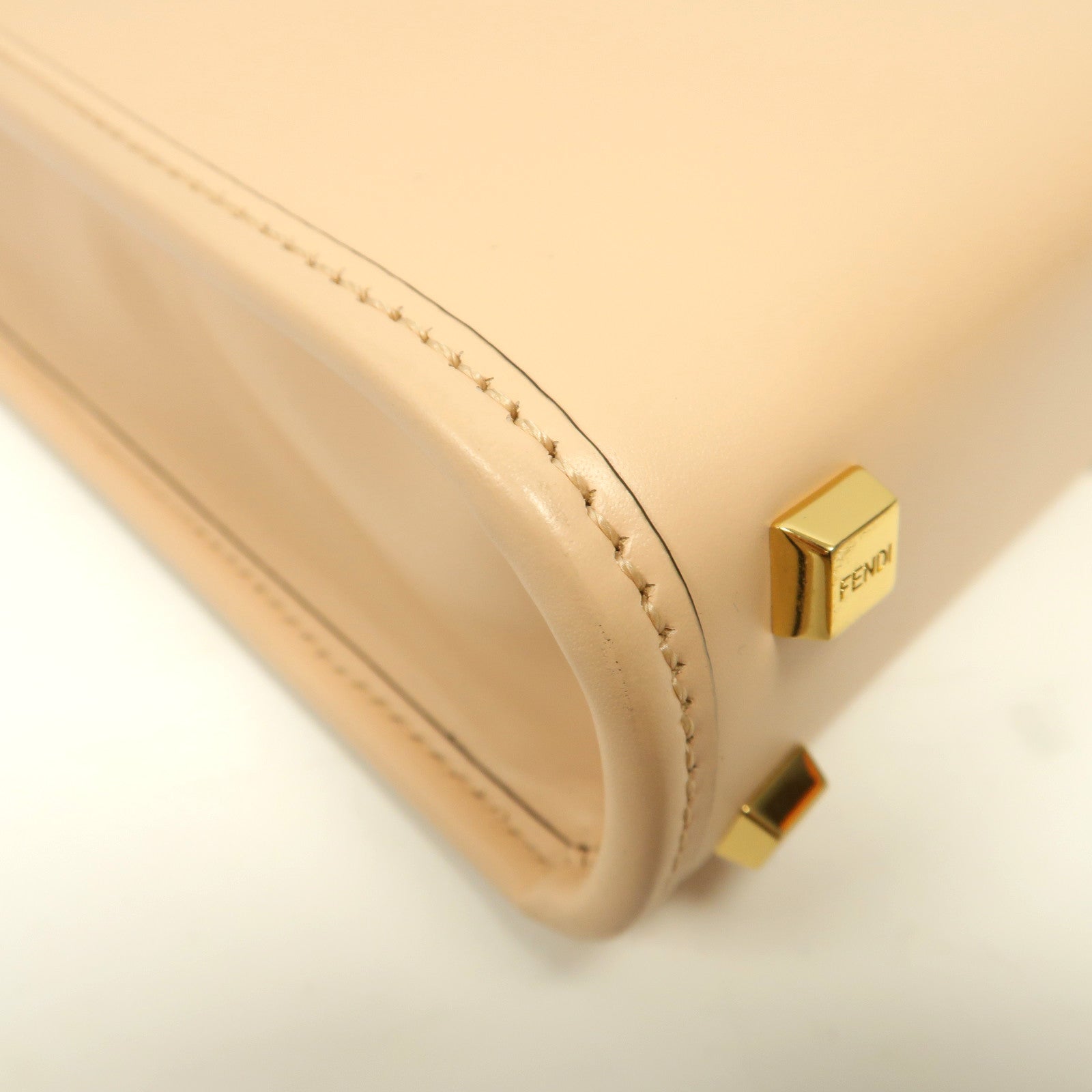 FENDI **【激減優惠】牛皮皮革Sunshine Mini金扣手挽肩背兩用袋裸色