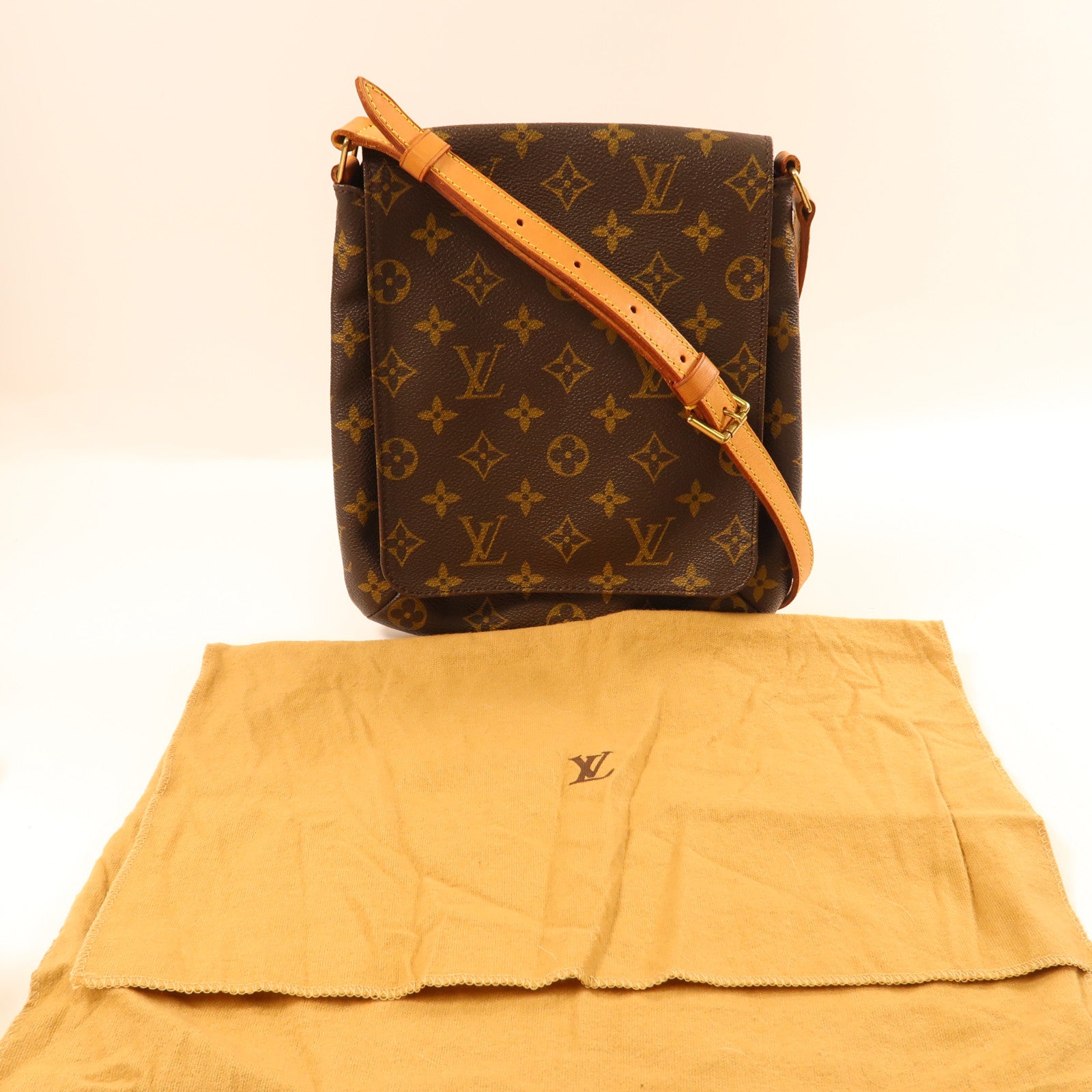 LOUIS VUITTON Monogram Musette Salsa金扣肩背袋啡色