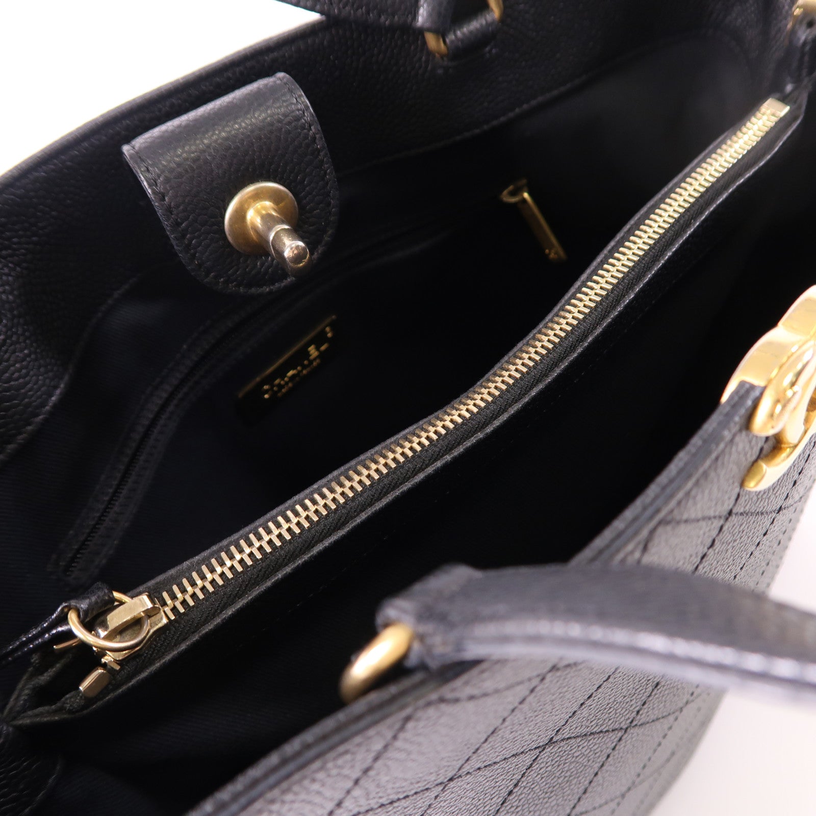 CHANEL 牛皮皮革Chain Shoulder金扣手挽肩背兩用袋