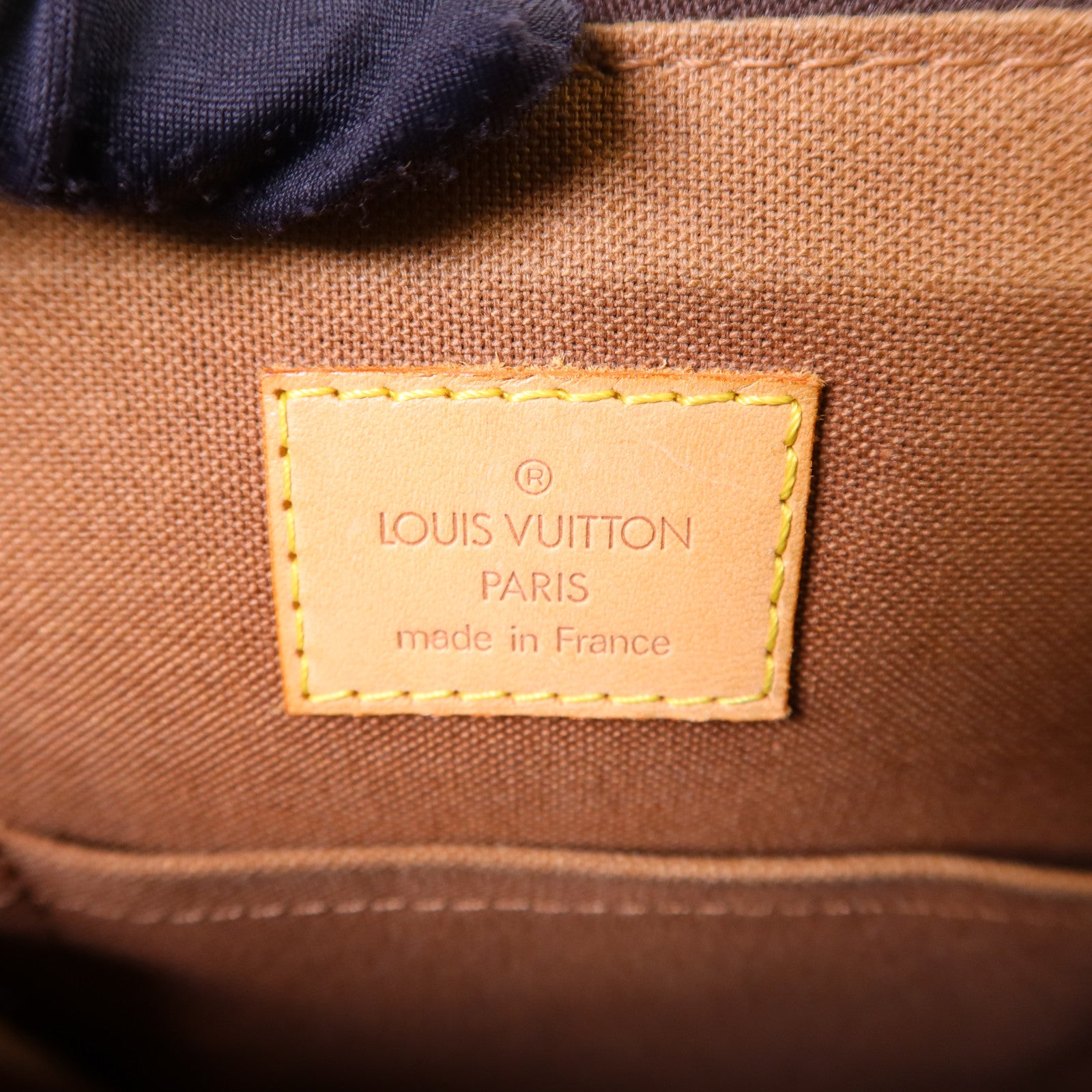LOUIS VUITTON Monogram Popincourt Haut金扣肩背袋