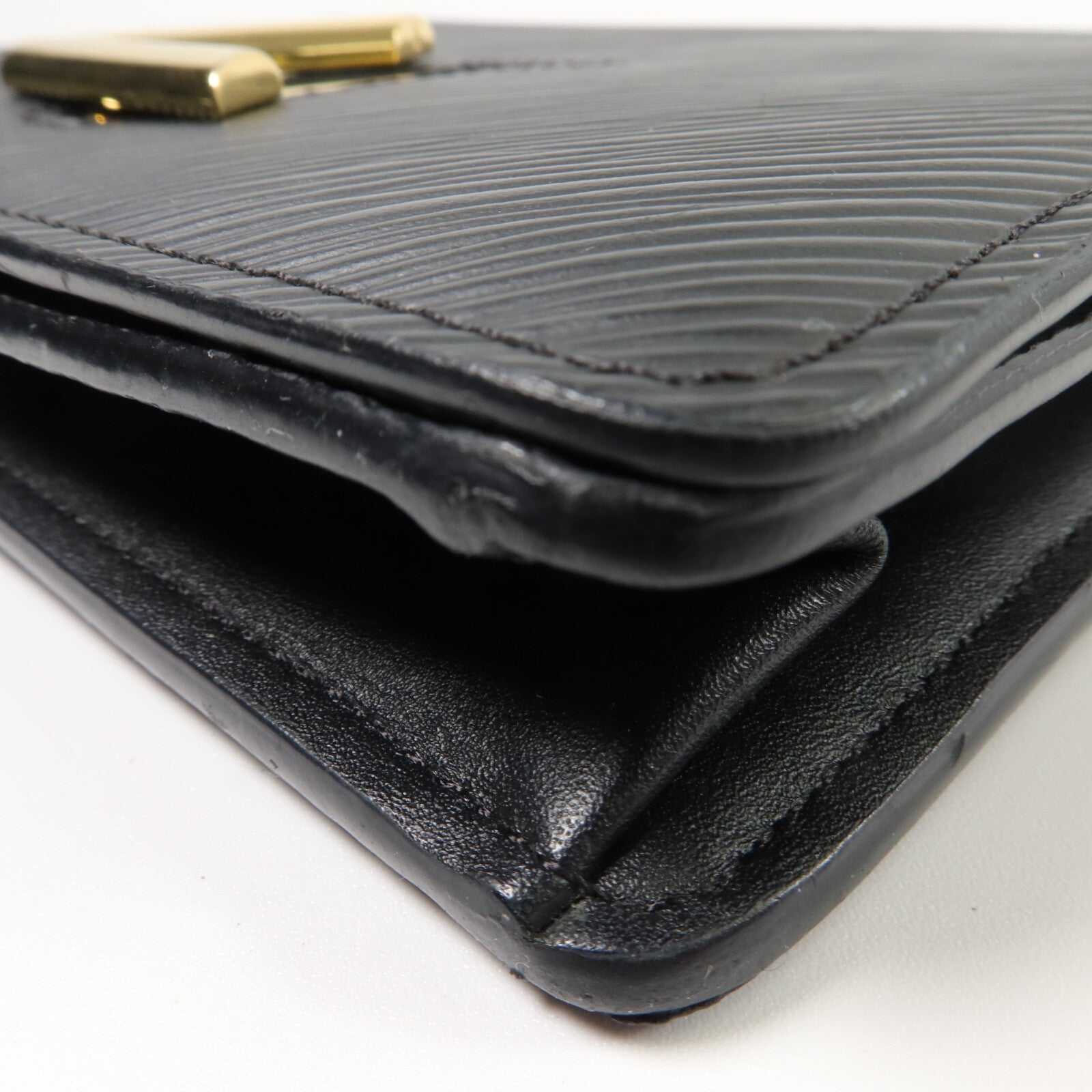 LOUIS VUITTON Epi Twist Shoulder Bag鏈帶肩背袋