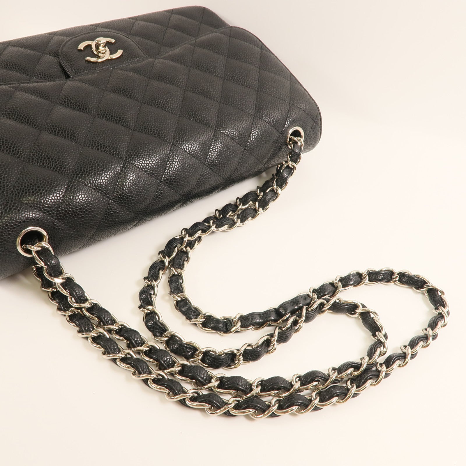 CHANEL 牛皮皮革Large Classic銀扣鏈帶肩背袋