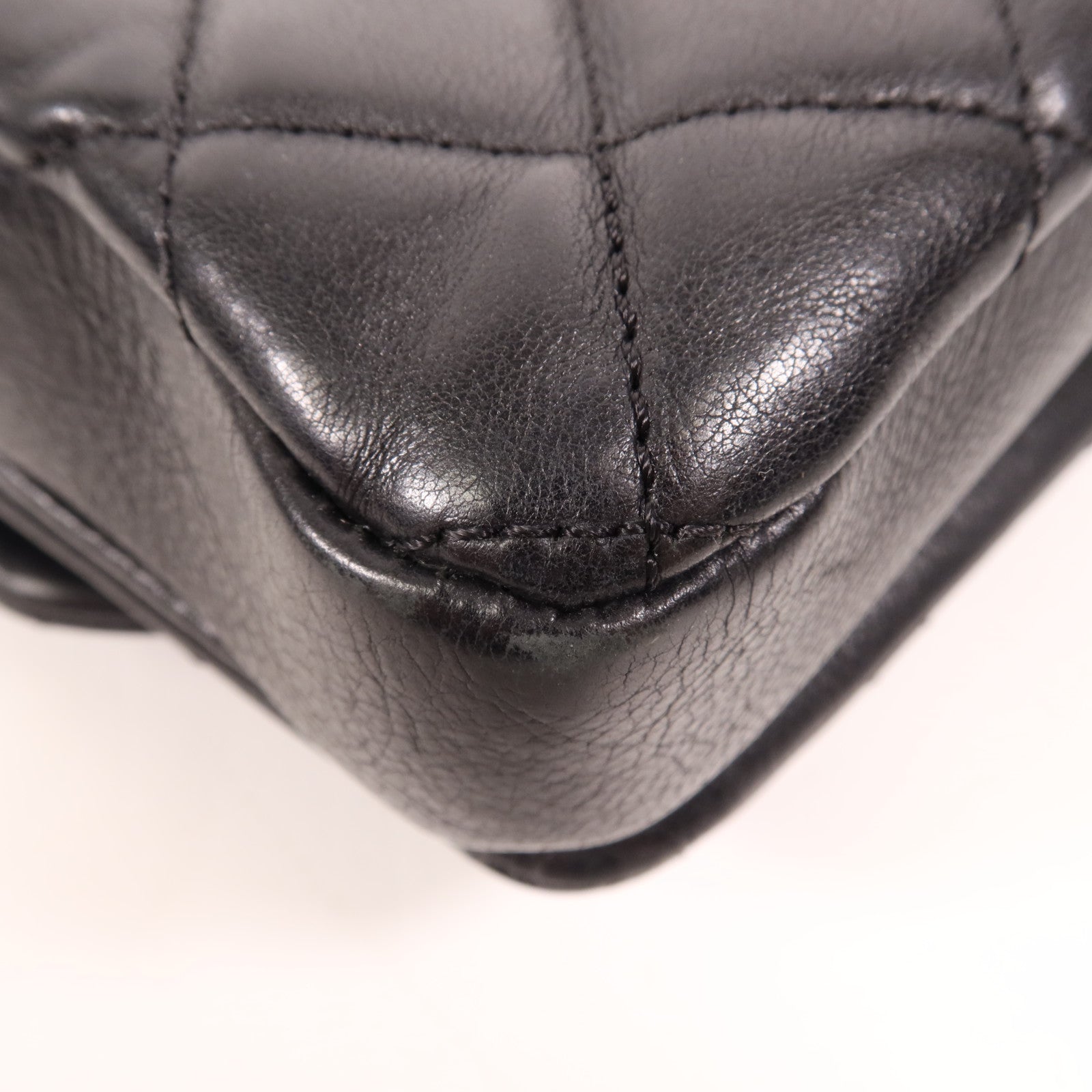 CHANEL 牛皮皮革Chain Shoulder金扣鏈帶肩背袋