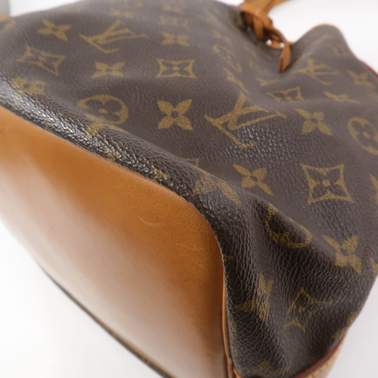 LOUIS VUITTON Monogram Noe Bucket Bag金扣肩背袋