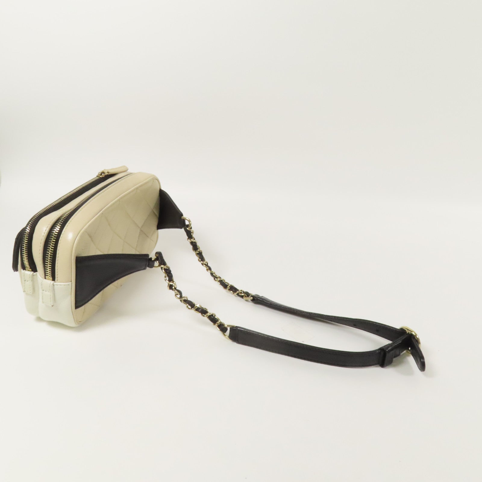 CHANEL 牛皮皮革Waist Bag金扣腰包