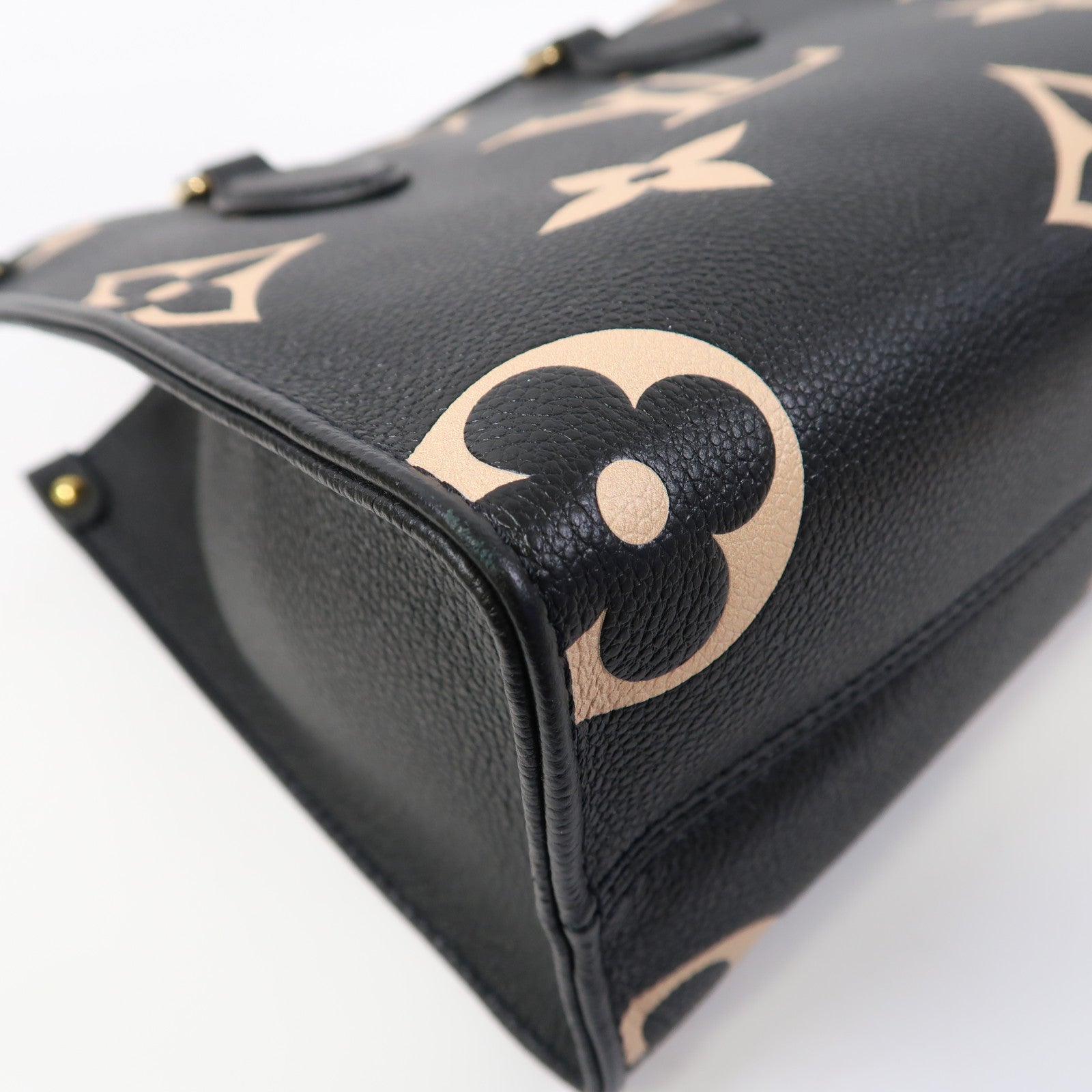 LOUIS VUITTON Monogram Empreinte On The Go PM金扣手挽肩背兩用袋黑色