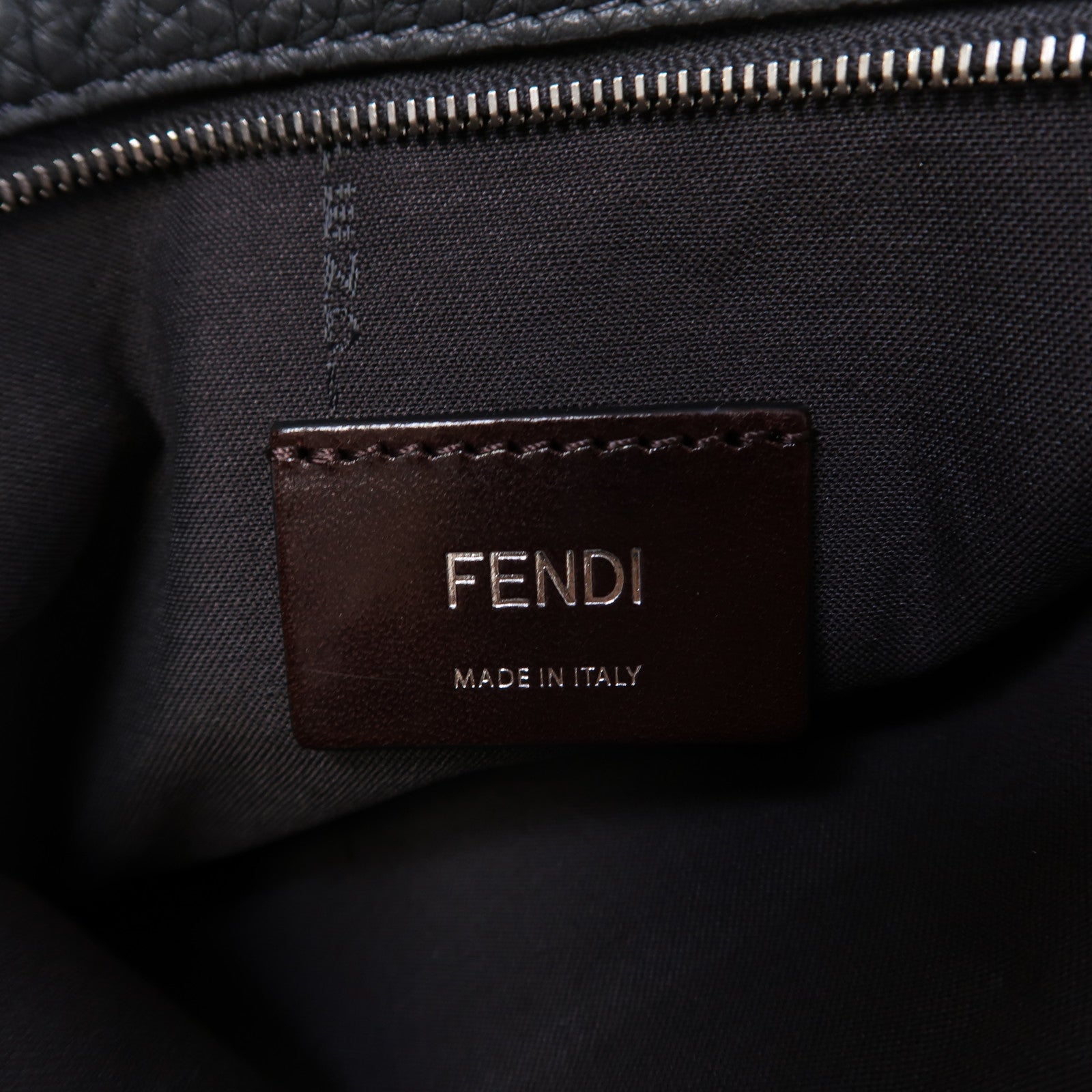 FENDI 牛皮皮革Tote Bag銀扣肩背袋灰色