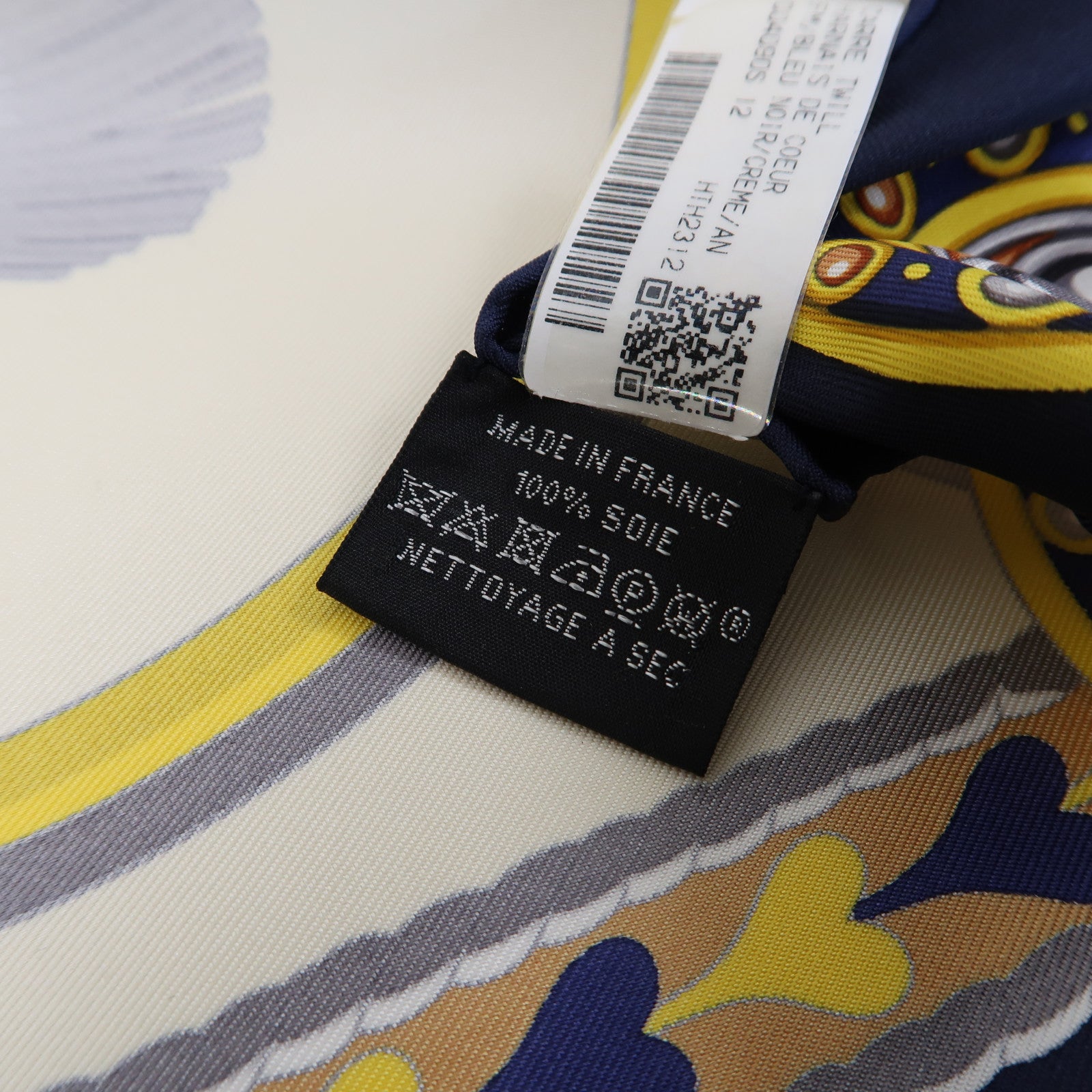 HERMES 絲質Scarf 90X90cm絲巾深藍色/米色
