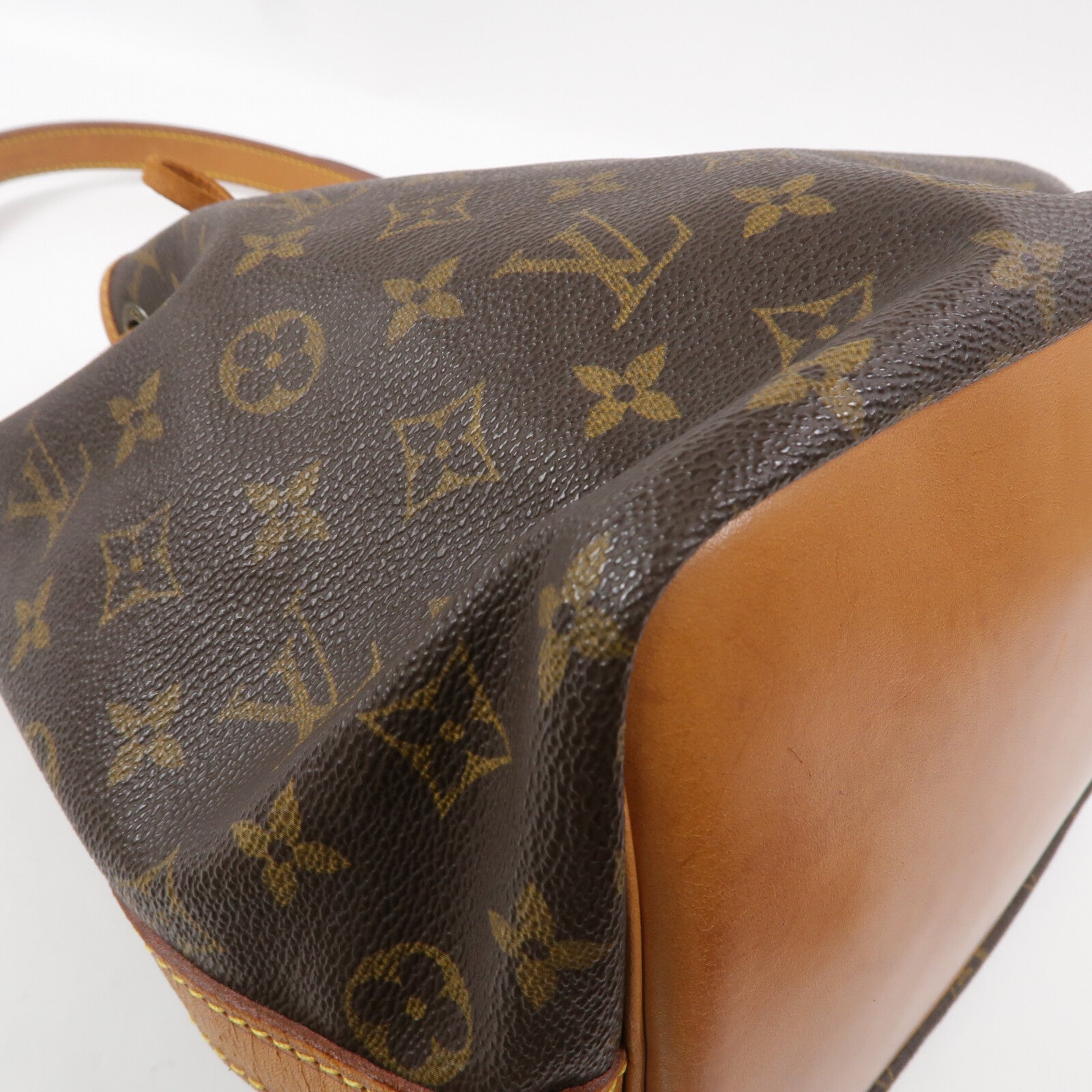 LOUIS VUITTON Monogram Noe Bucket Bag金扣肩背袋