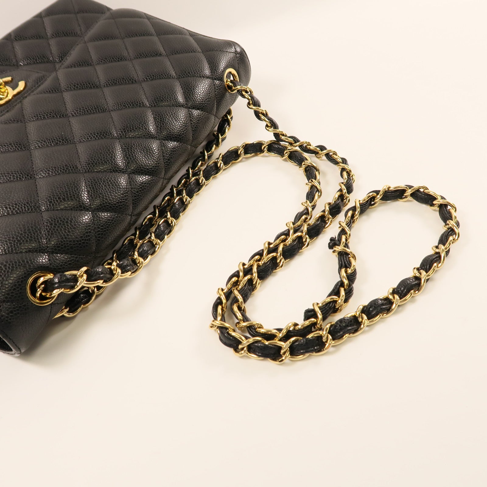 CHANEL 牛皮皮革Large Classic金扣鏈帶肩背袋黑色