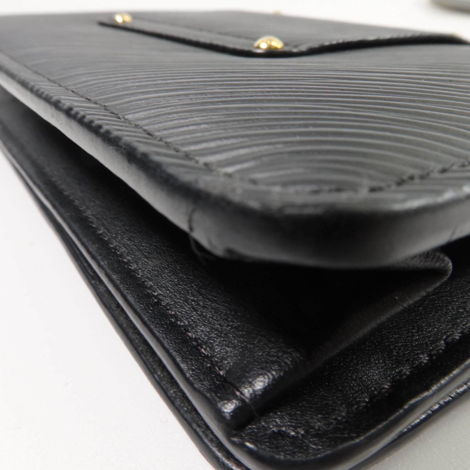 LOUIS VUITTON Epi Twist Shoulder Bag鏈帶肩背袋