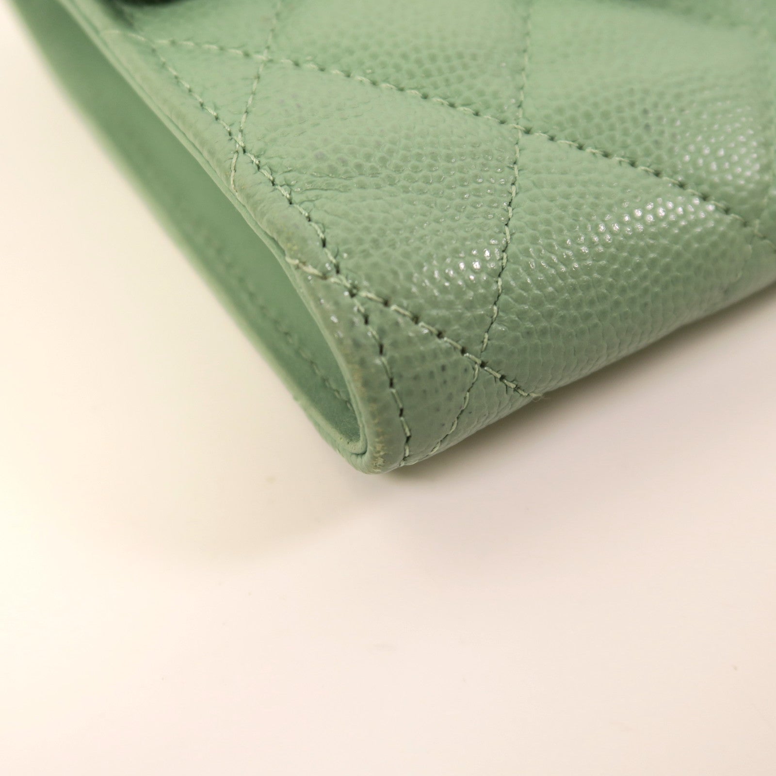 CHANEL **【激減優惠】Caviar皮革Wallet金扣錢包湖水綠色