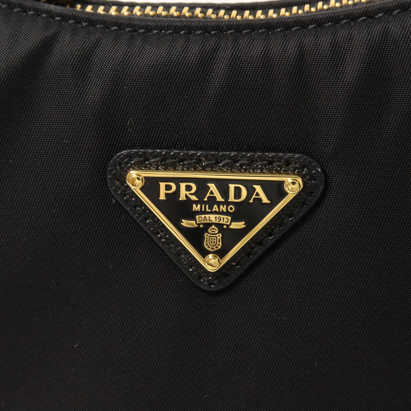 PRADA 尼龍/Saffiano皮革Re-Edition 2005 Mini手挽袋