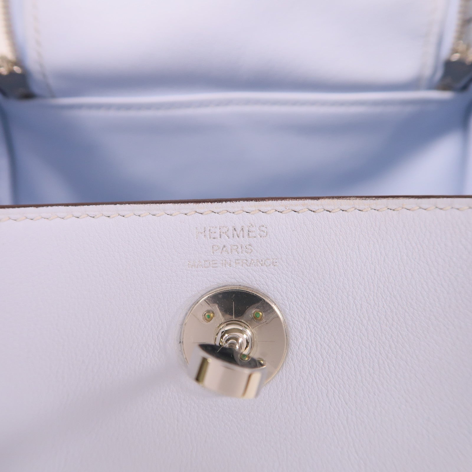 HERMES 【激減優惠】Swift皮革Mini Lindy銀扣手挽肩背兩用袋Bleu Pale