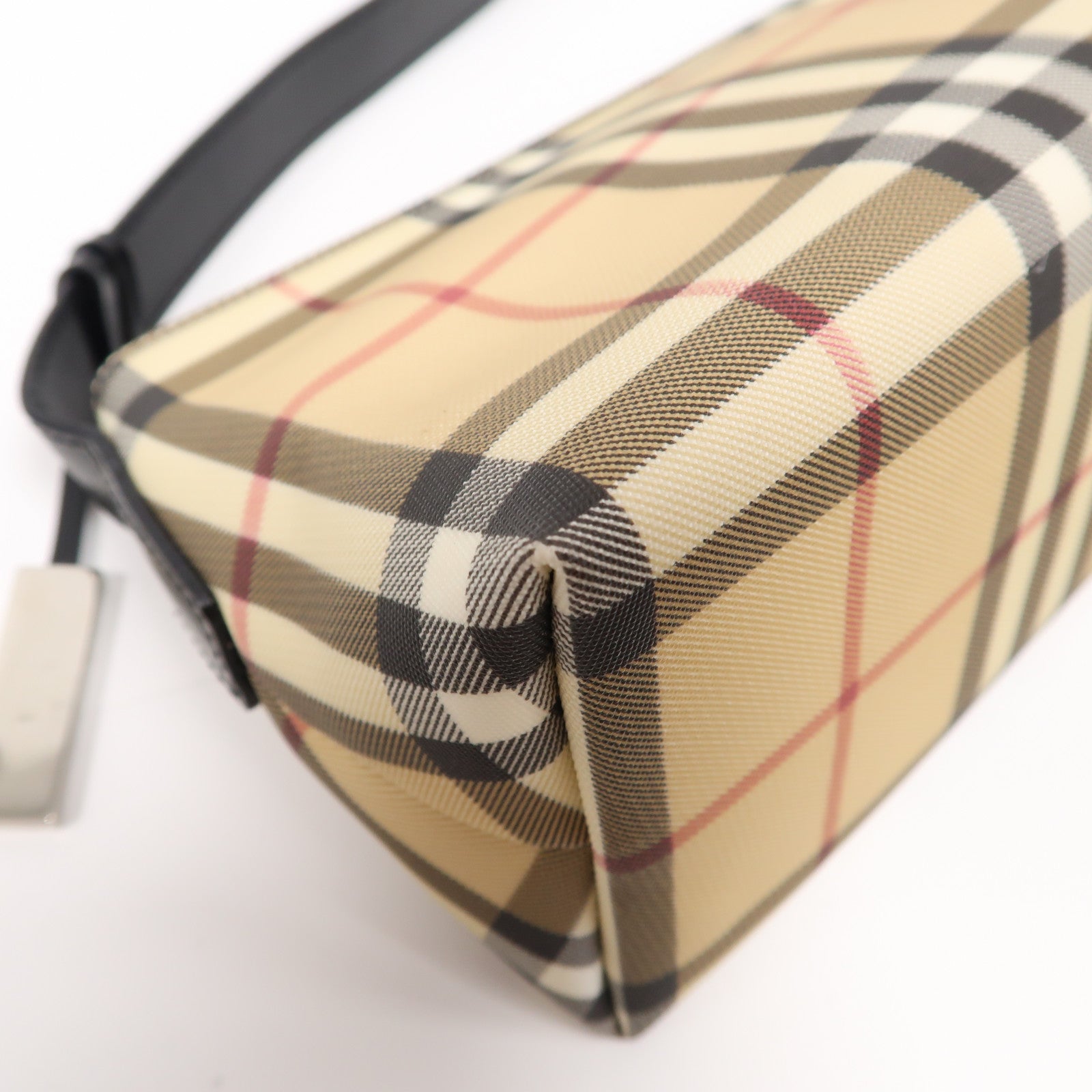 BURBERRY 【激減優惠】塗層帆布Hand Bag銀扣手挽袋米色