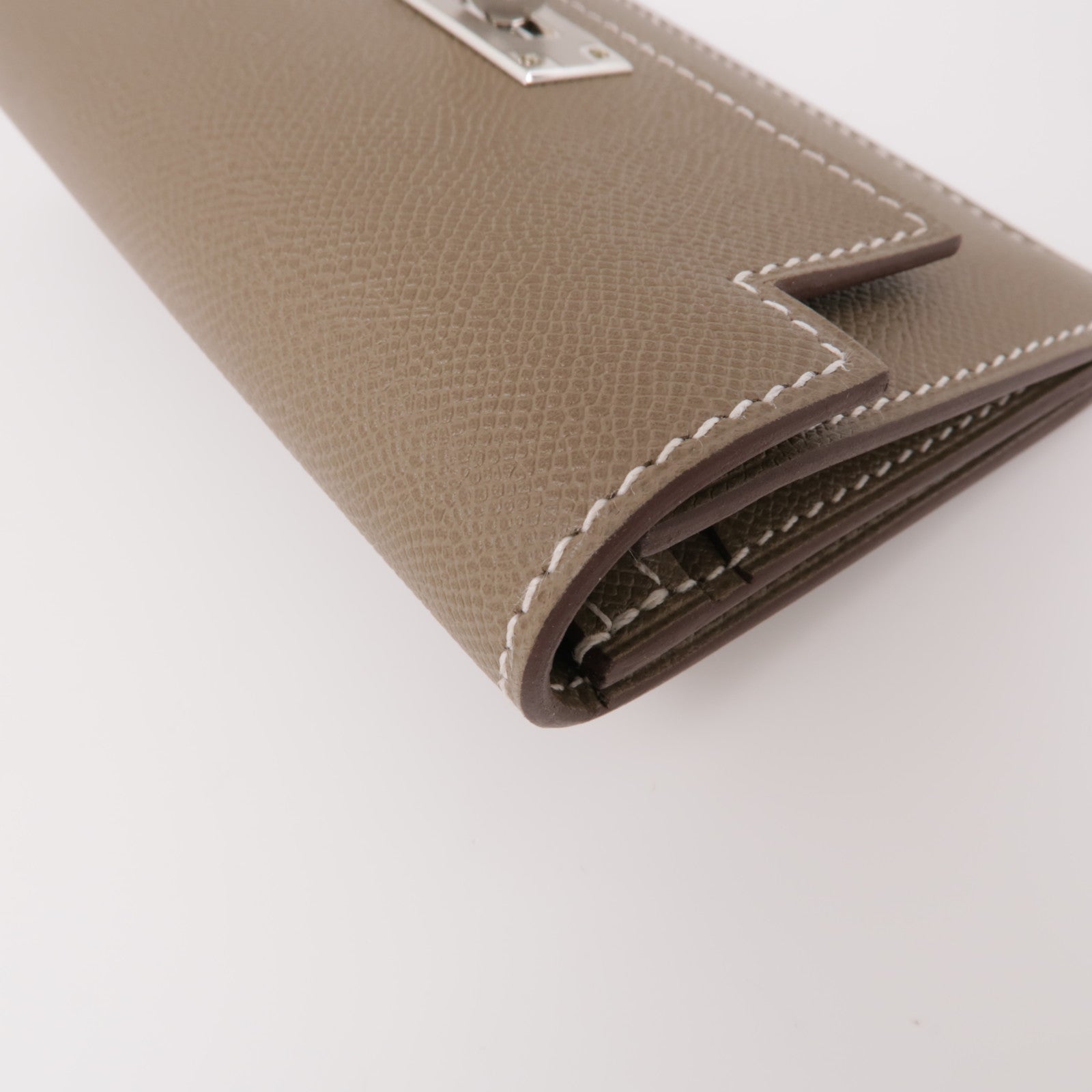 HERMES Madame皮革Kelly Pocket Slim銀扣零錢包Etoupe