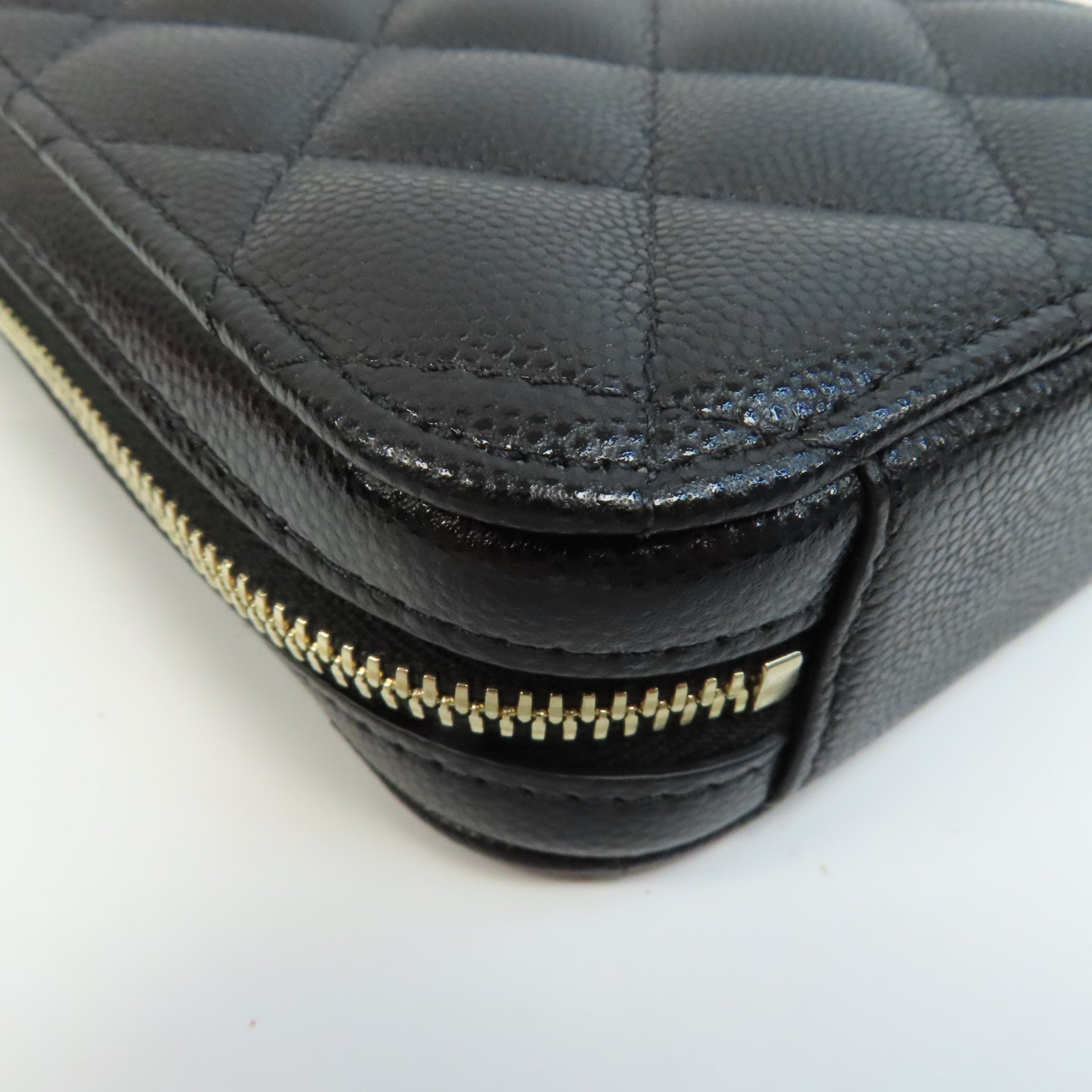 CHANEL 菱格Caviar皮革Phone Bag金扣鏈帶肩背袋黑色