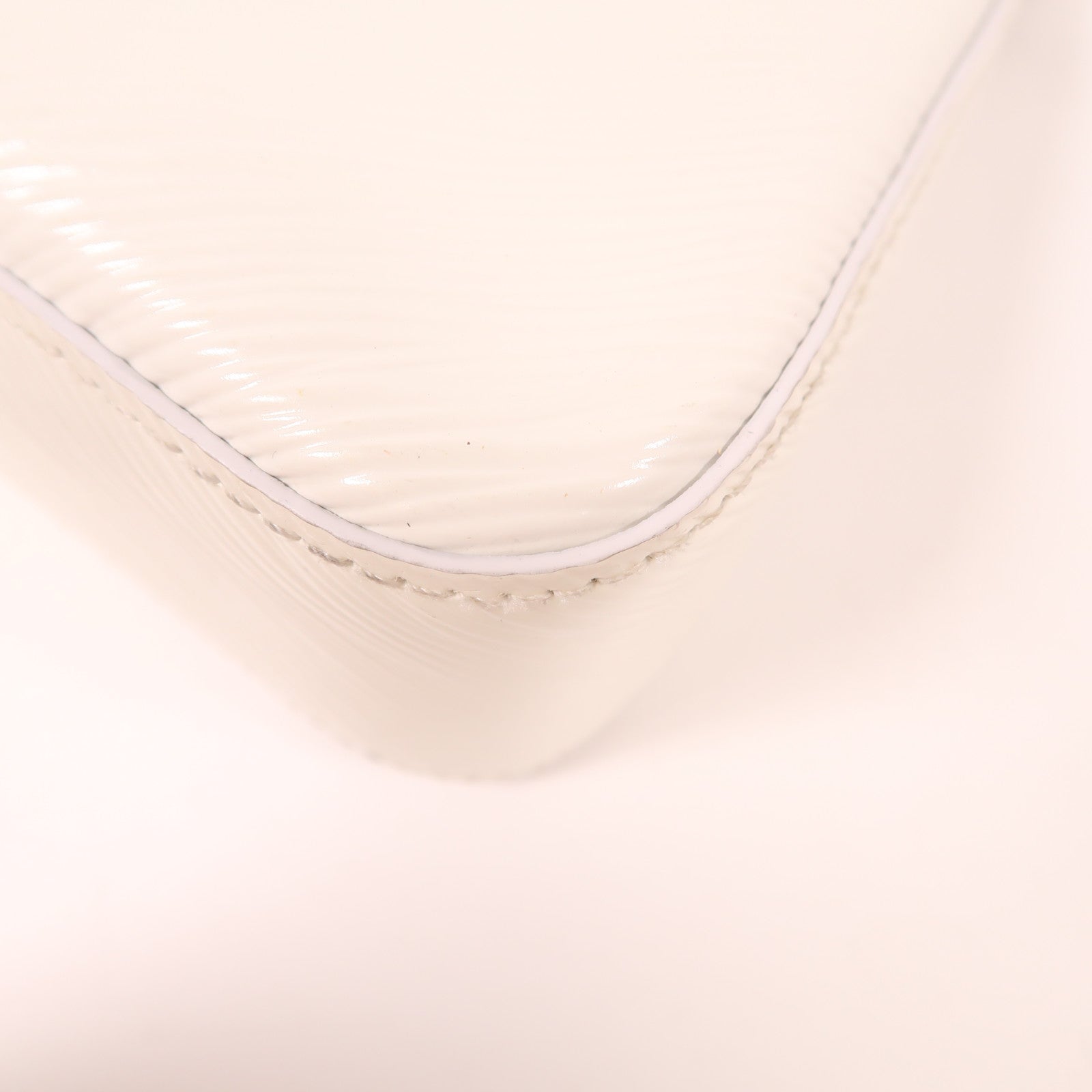 LOUIS VUITTON Epi LV x YK Marellini銀扣手挽肩背兩用袋白色/紅色