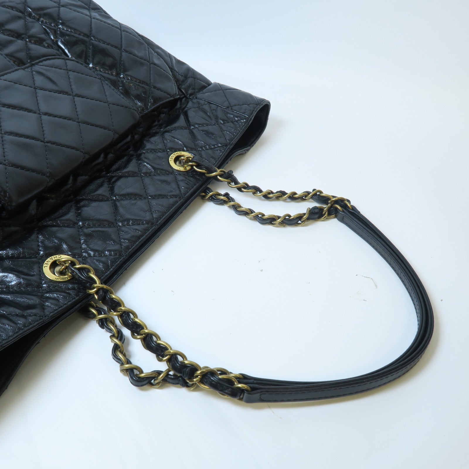 CHANEL 【激減優惠】菱格牛皮皮革Chain Shoulder金扣鏈帶肩背袋黑色