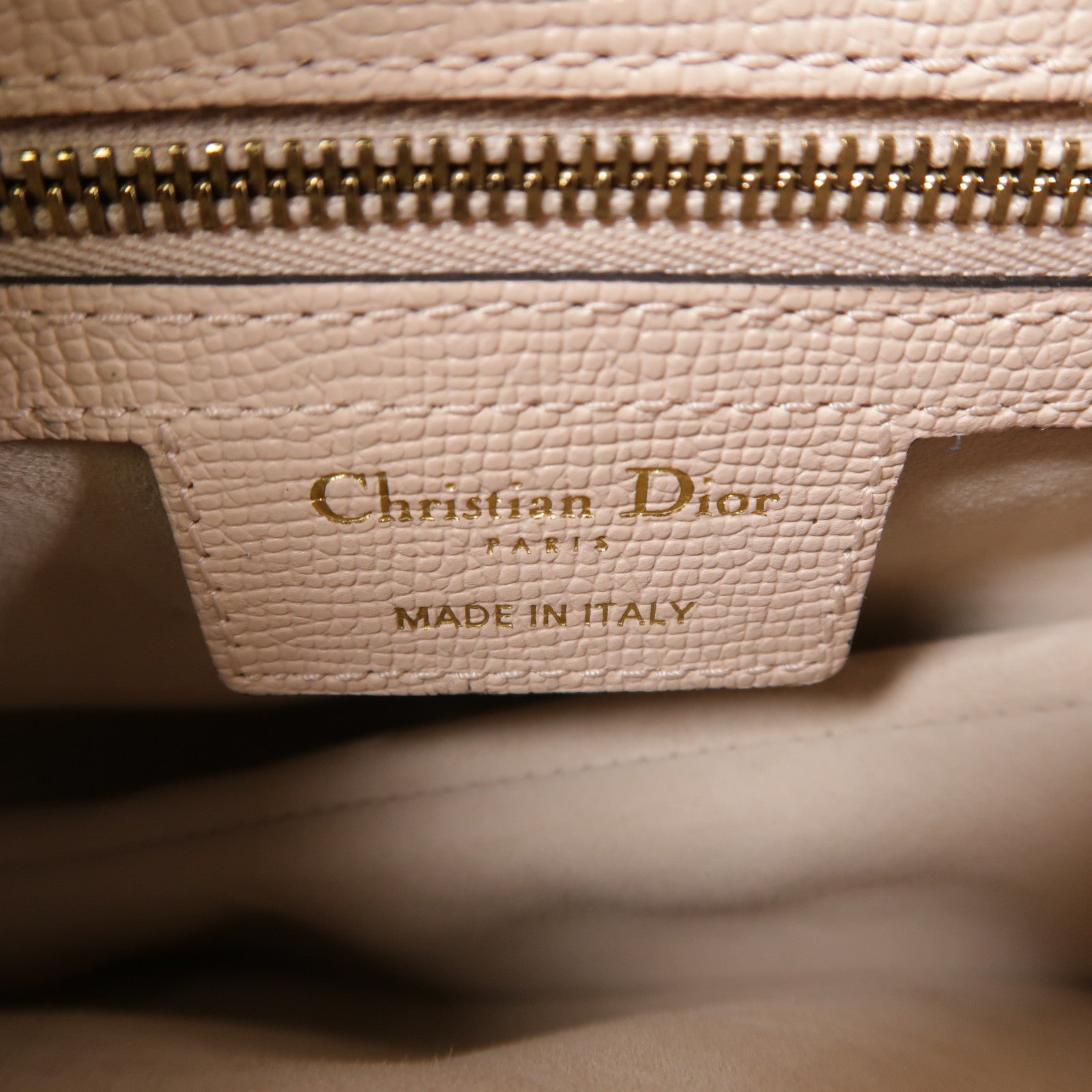 Dior 牛皮皮革Saddle Medium金扣手挽肩背兩用袋